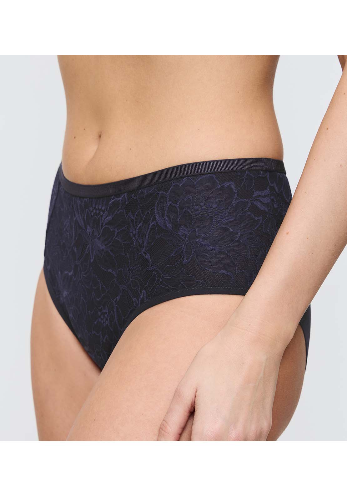 Triumph Amourette Charm Maxi 02 - Grey 3 Shaws Department Stores