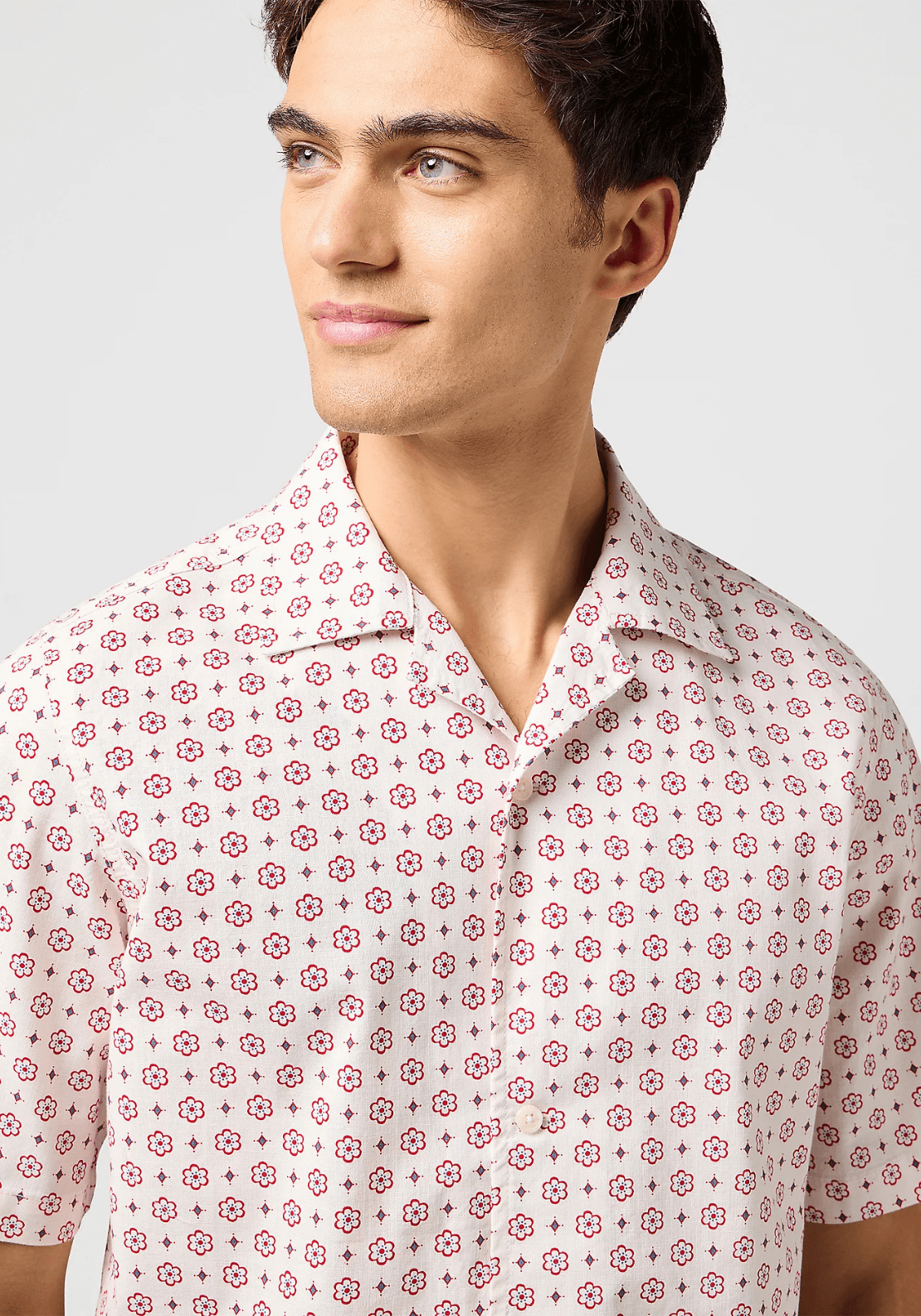 Wrangler Short Sleeve Resort Shirt - White Geo 4 Shaws Department Stores