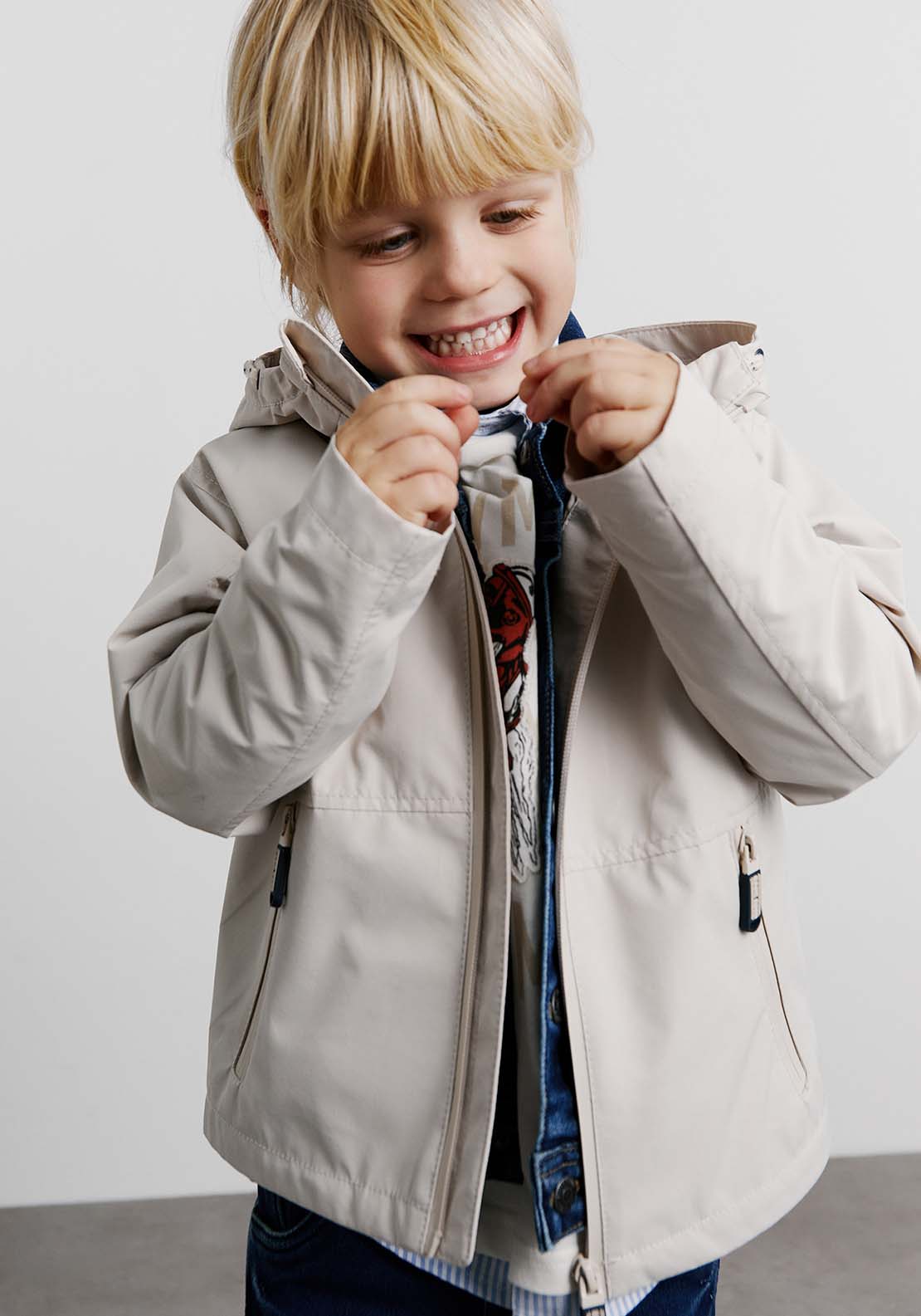 Sfera Hooded windcheater - White 1 Shaws Department Stores