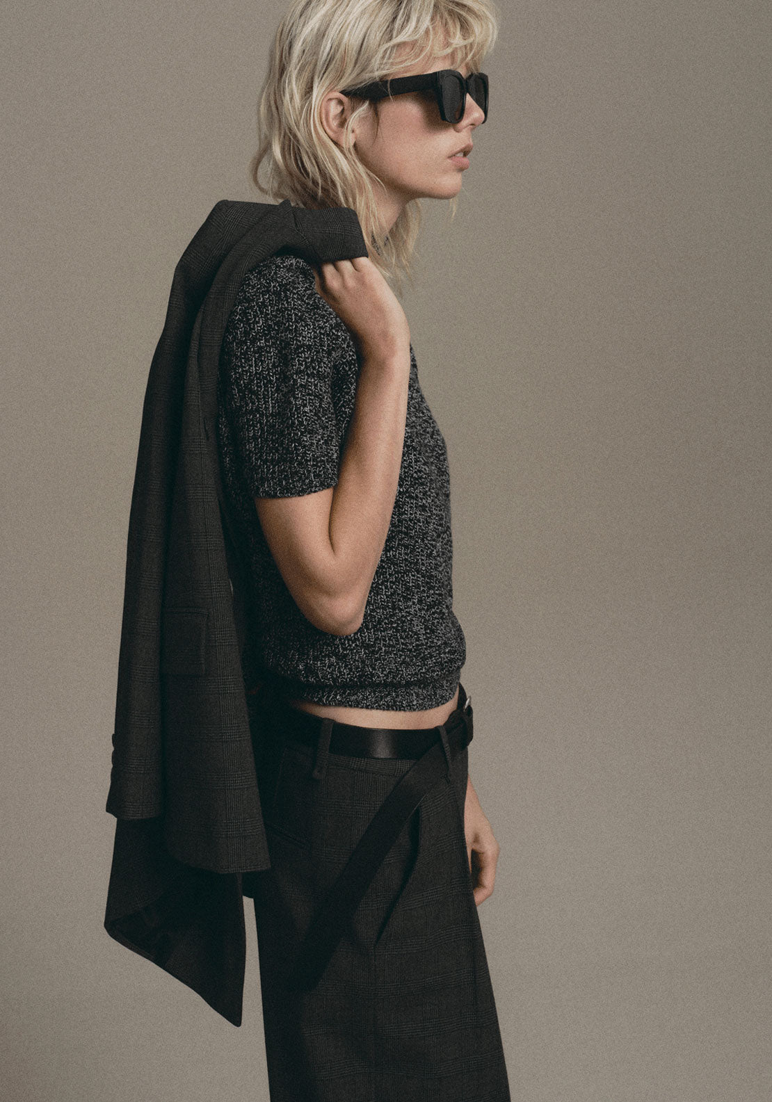 High Neck Short Sleeve Sweater - Black