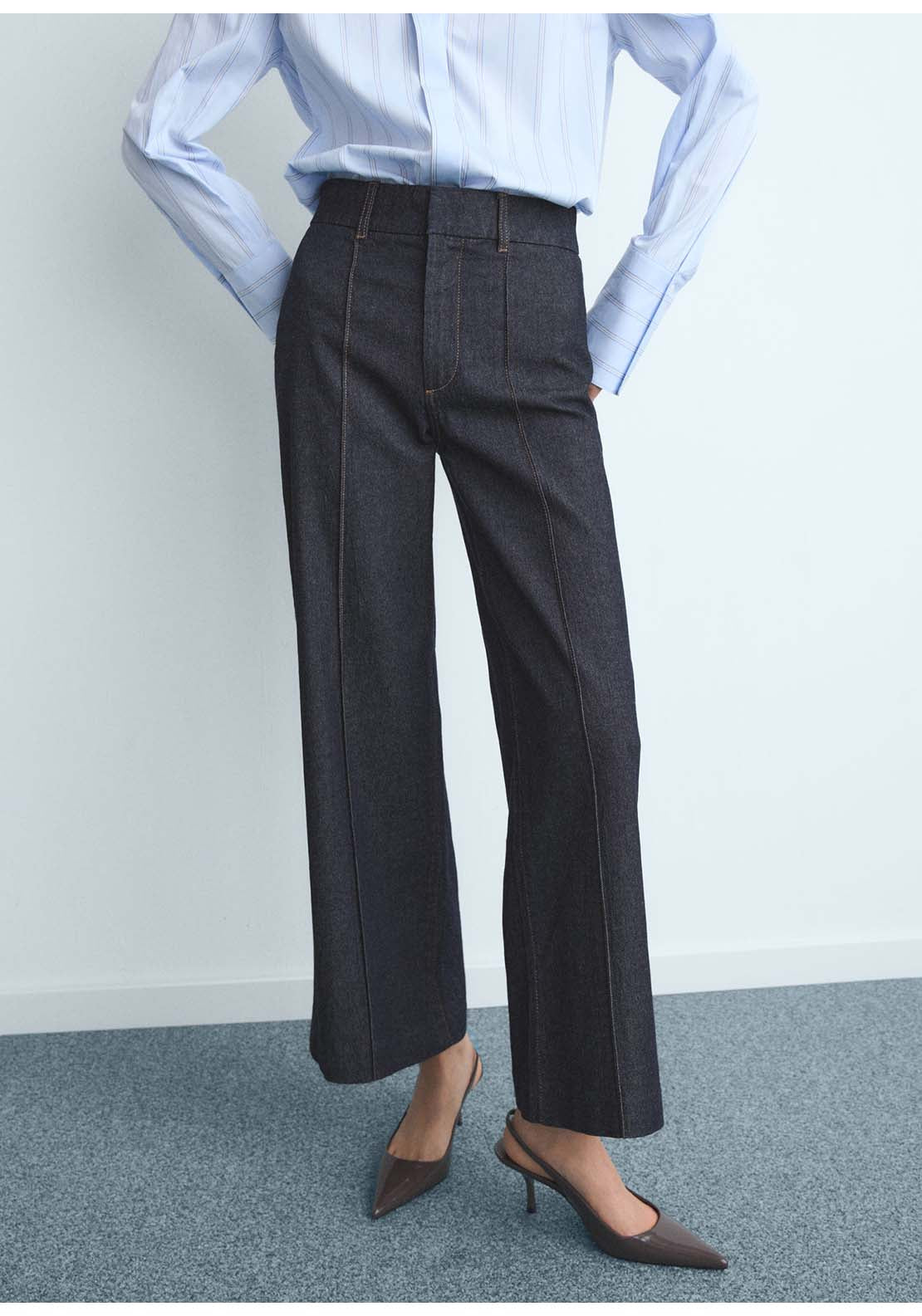 High-Waisted Culotte Jeans With Stitching - Blue