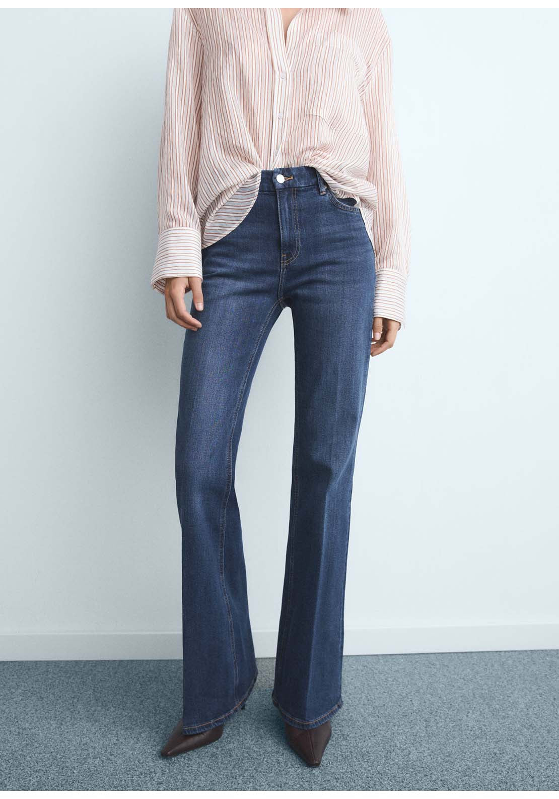 Violet Flared High-Rise Jeans - Blue