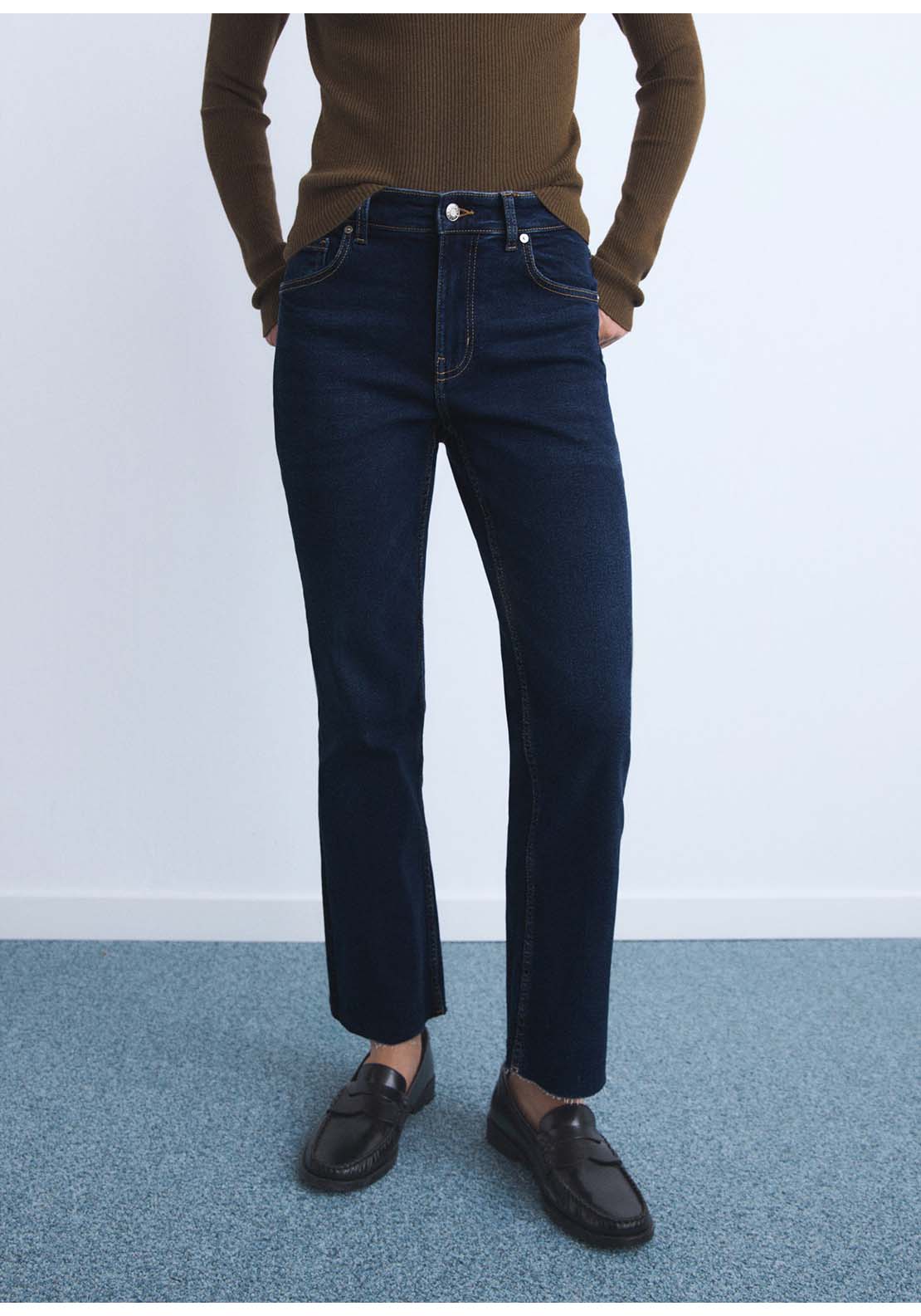 Sienna Flared Cropped Jeans - Blue