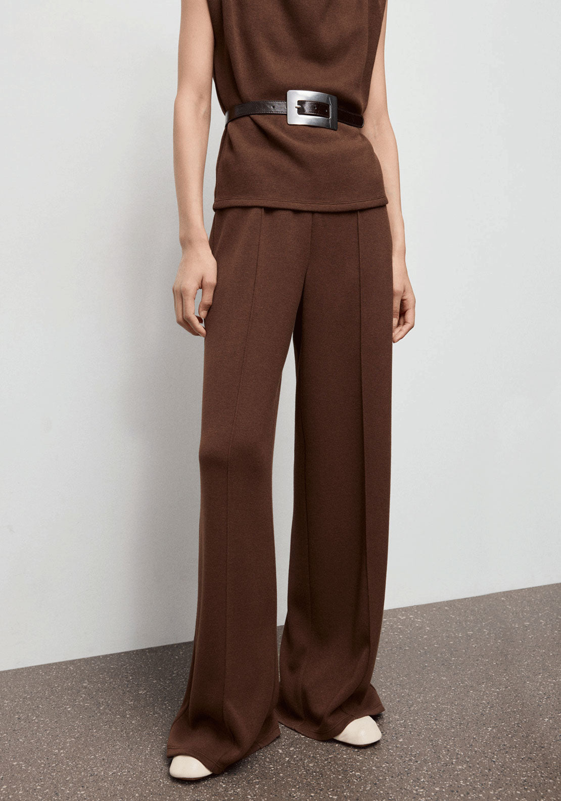 Seam Detail Straight Fit Trousers - Brown