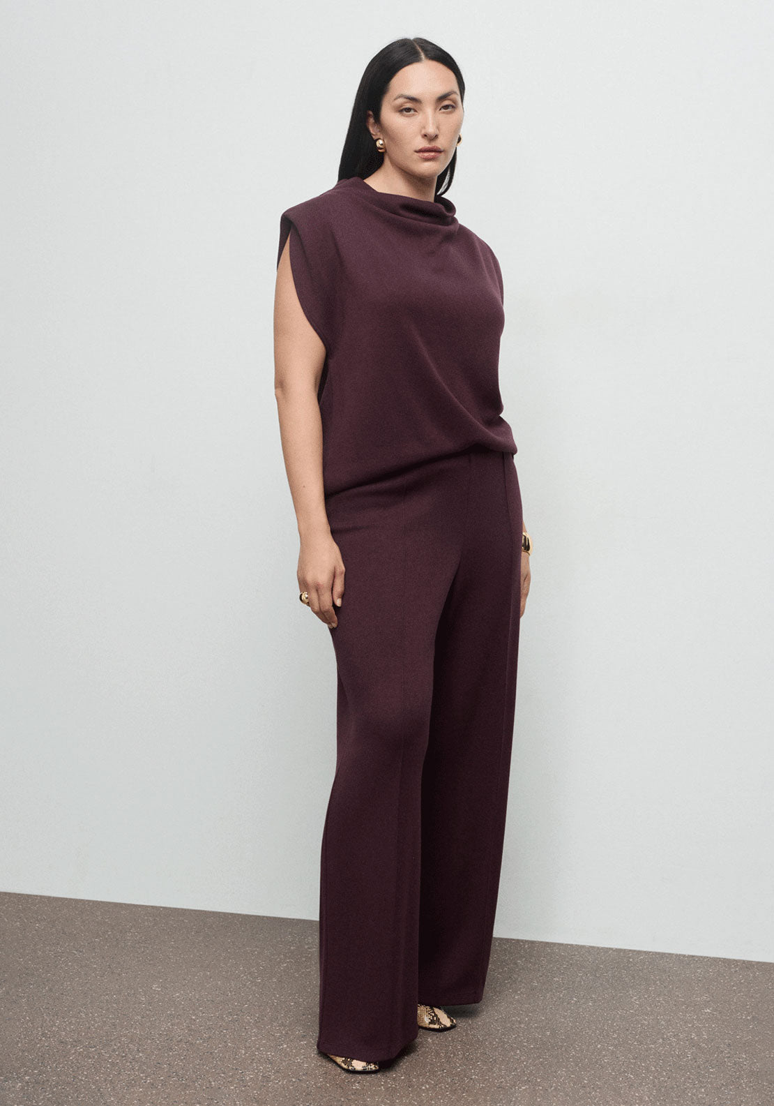 Seam Detail Straight Fit Trousers - Burgundy