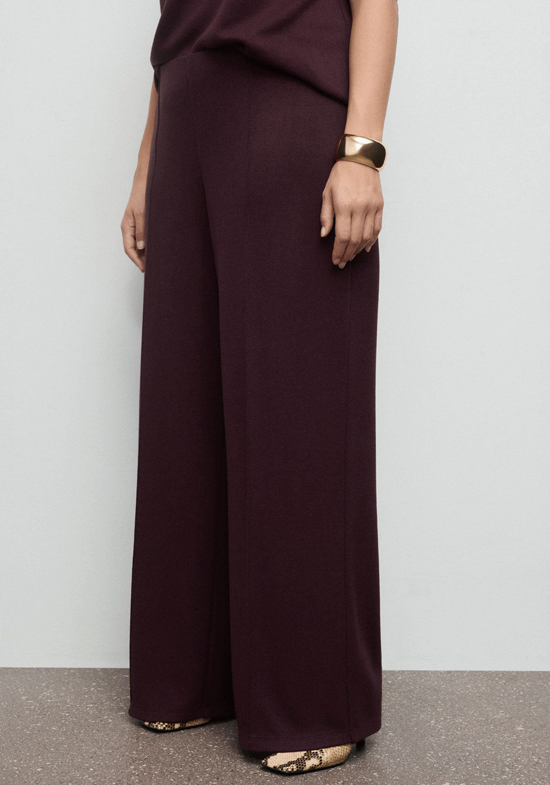 Seam Detail Straight Fit Trousers - Burgundy
