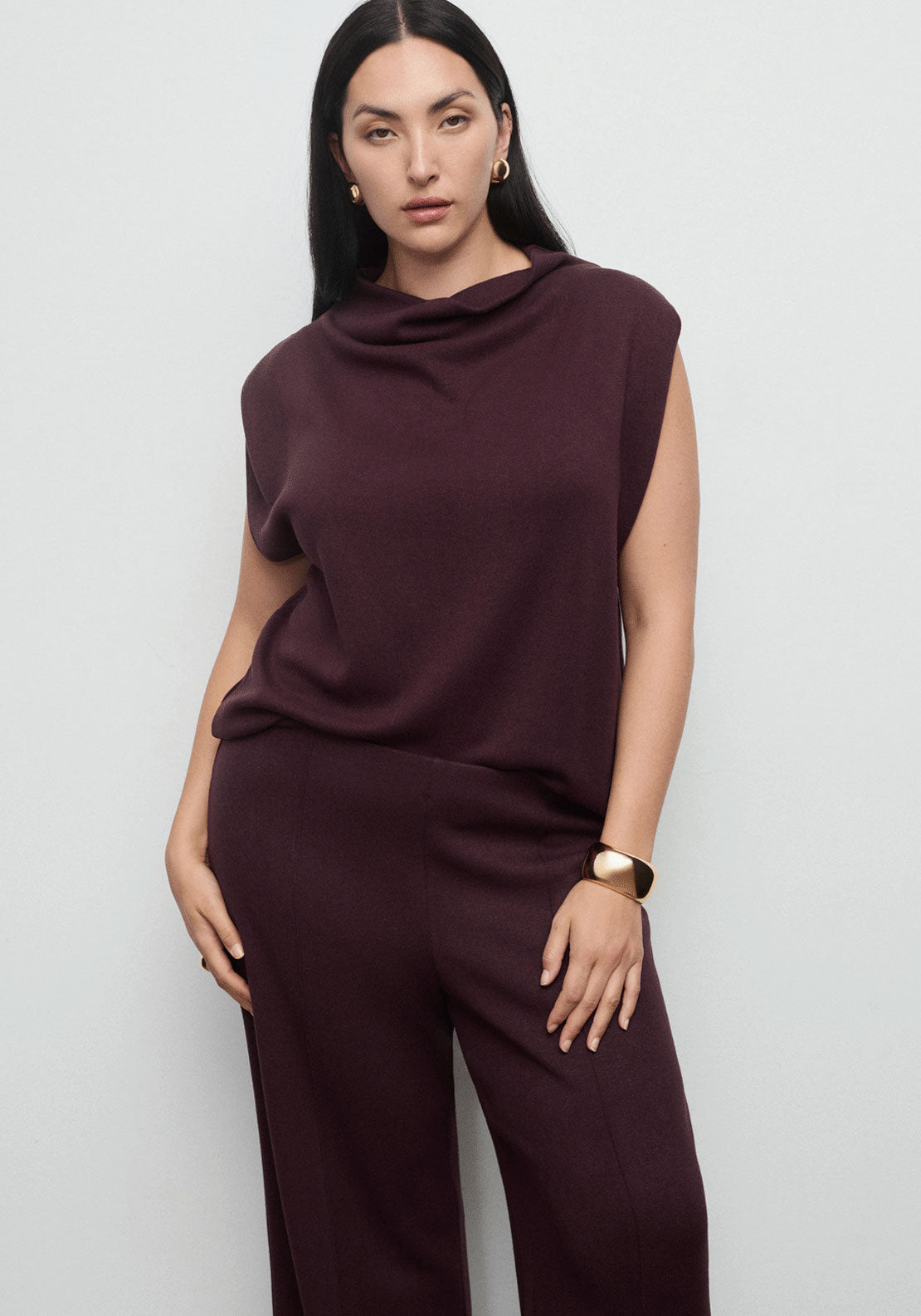 Seam Detail Straight Fit Trousers - Burgundy