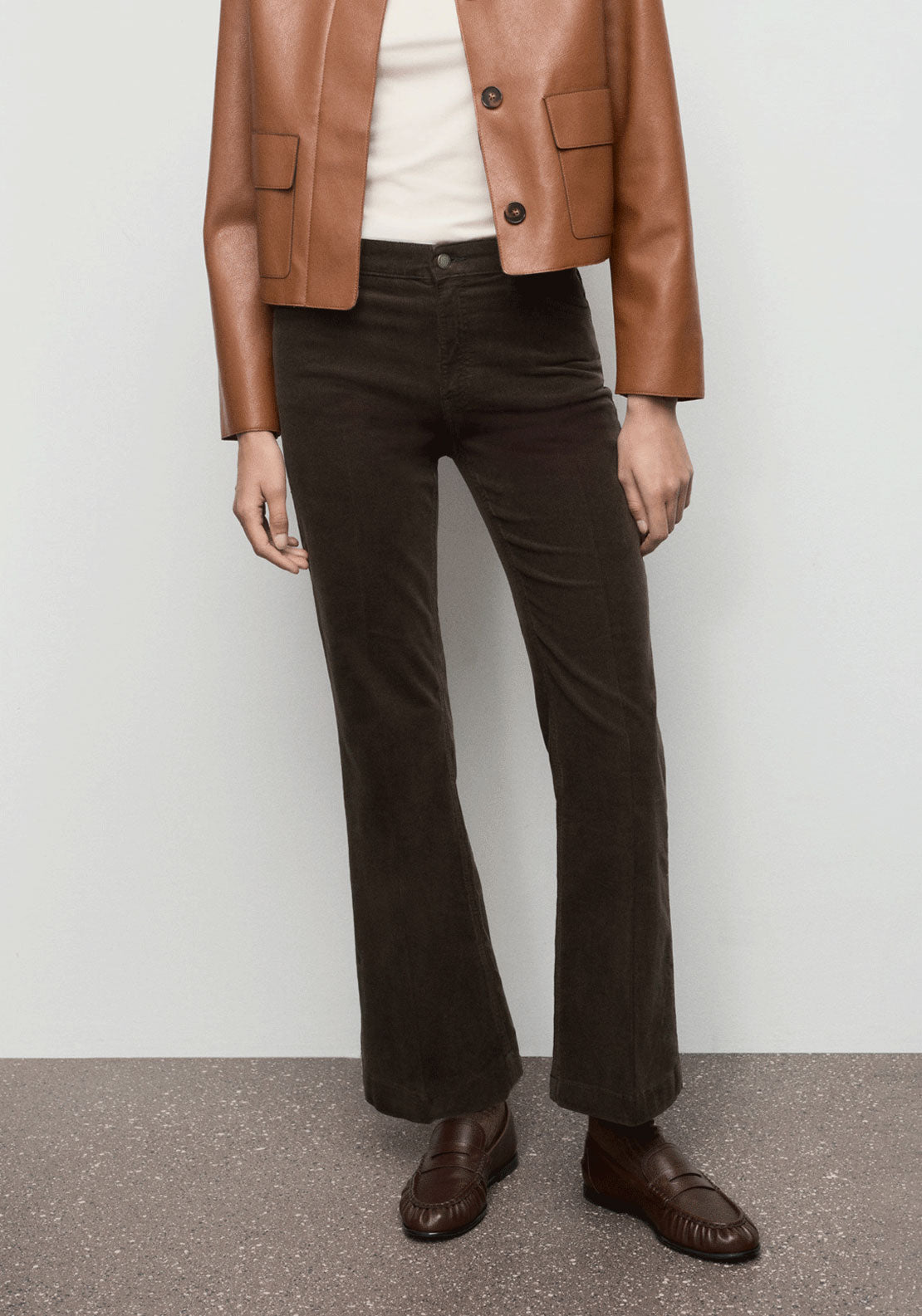 Corduroy Flared Jeans - Brown