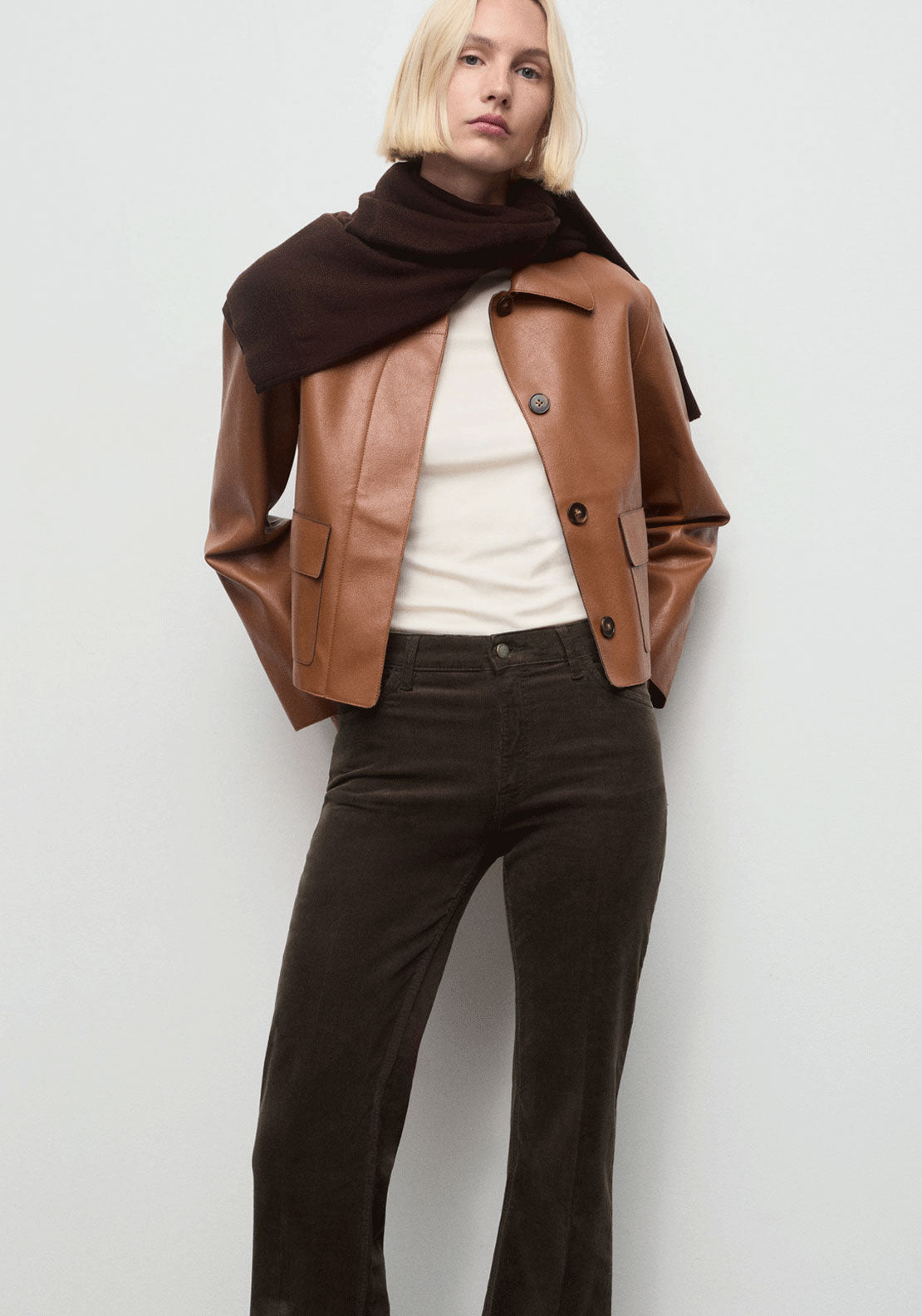 Corduroy Flared Jeans - Brown