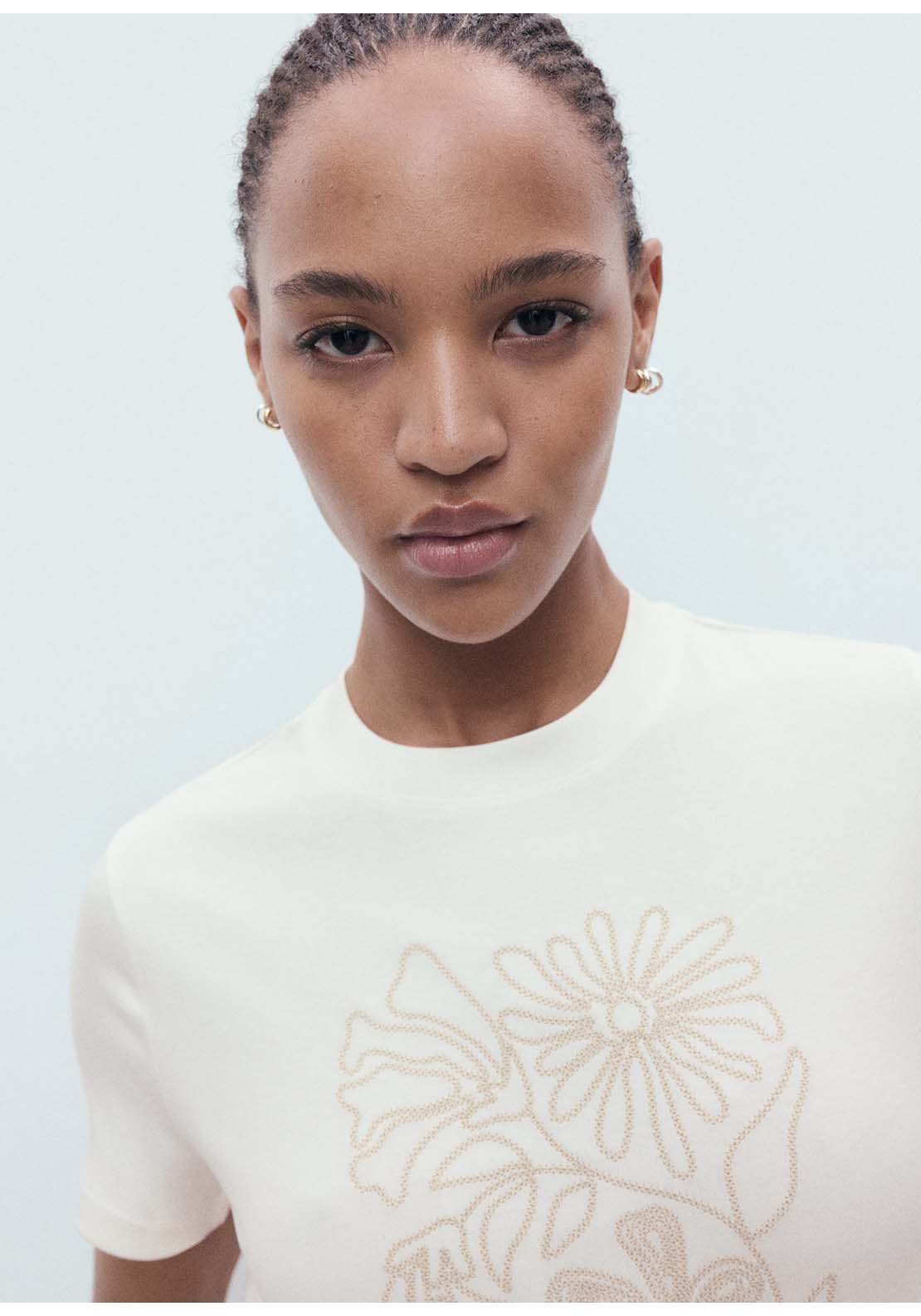Floral Embroidered Cotton T-Shirt - Cream