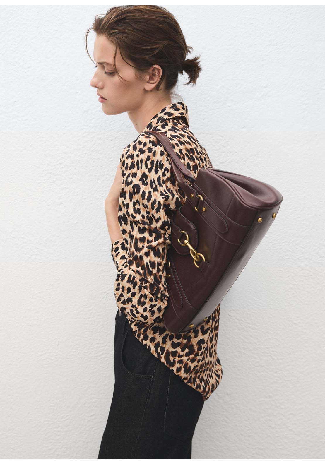 Fluid Long Sleeved Blouse - Brown