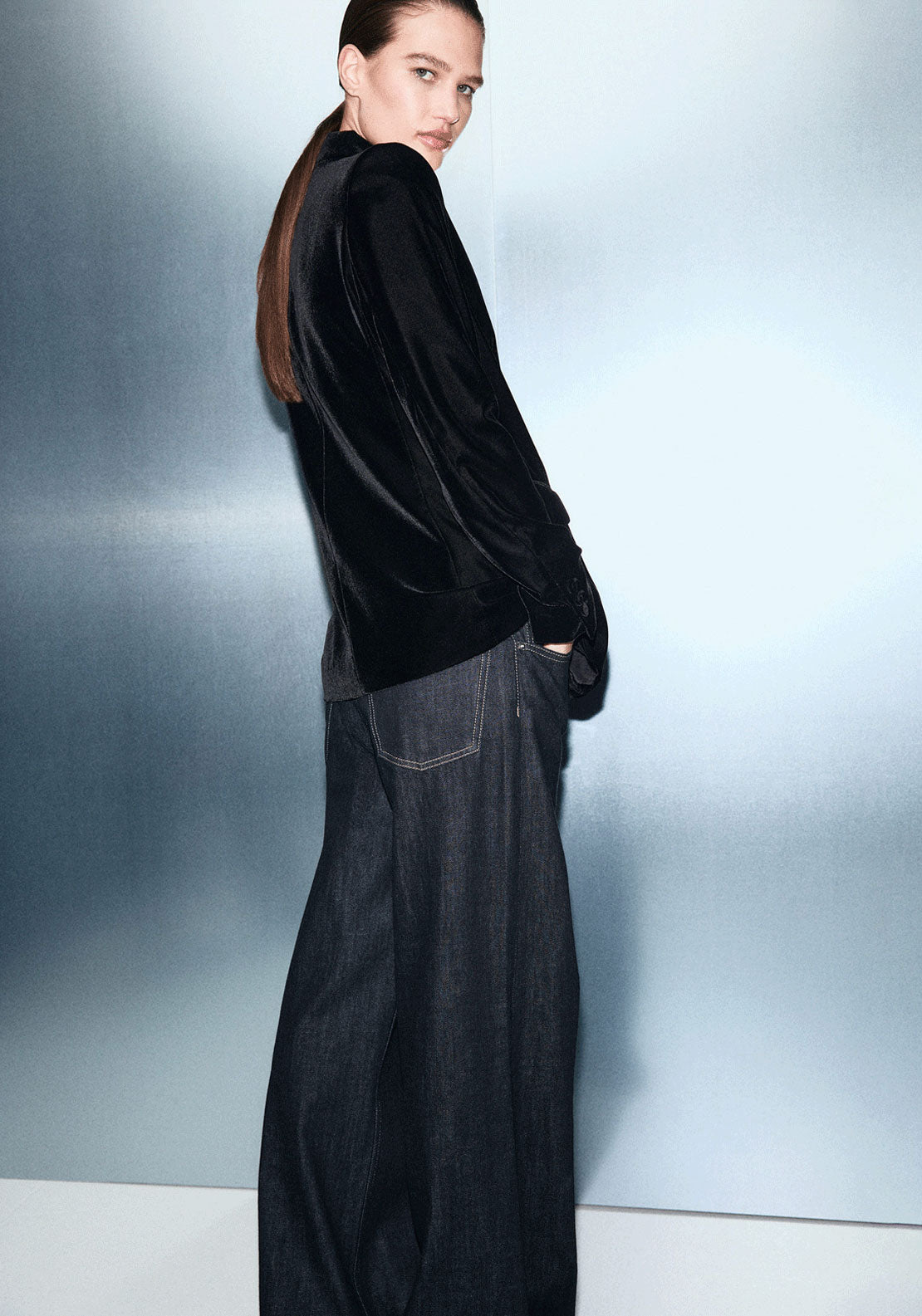 Velvet Blazer - Black