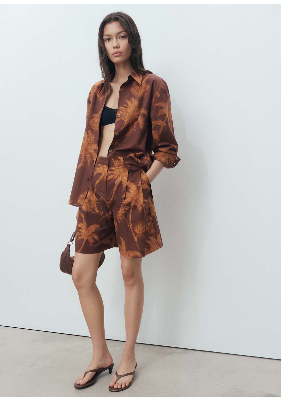 Cotton Bermuda Shorts With Palm Tree Print - Brown