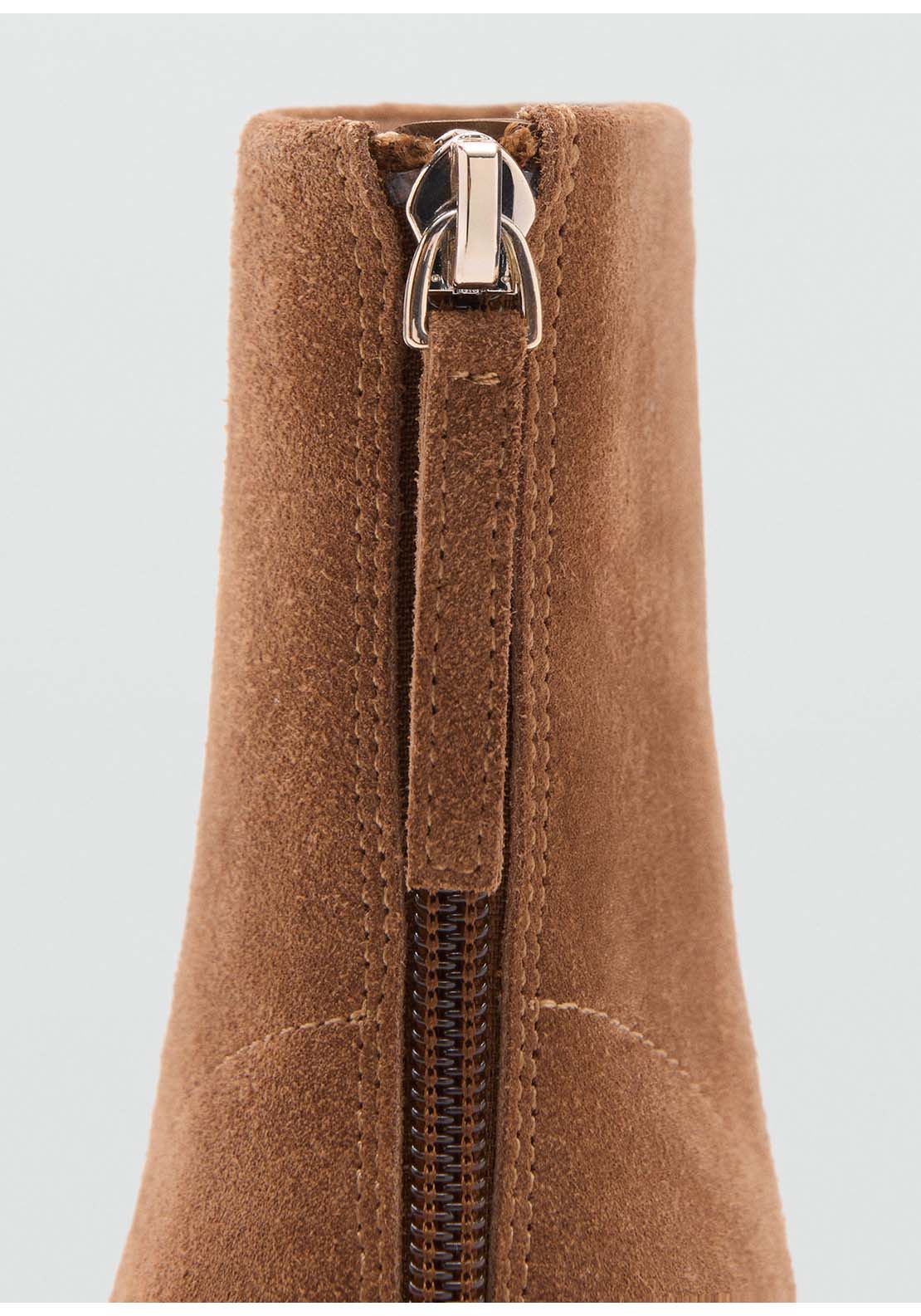 Glorias Ankle Boots - Brown