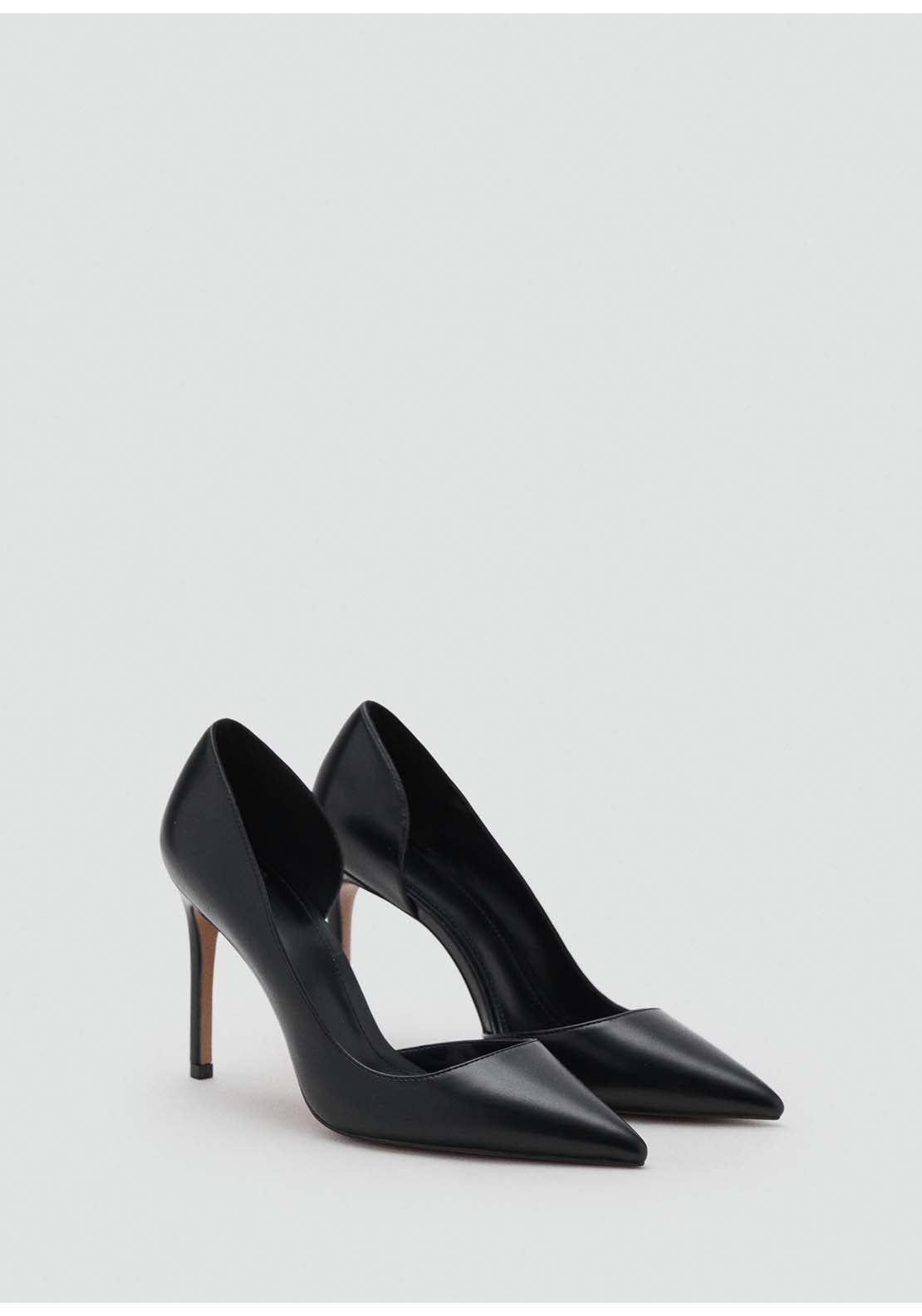 Asymmetrical Heeled Shoes - Black