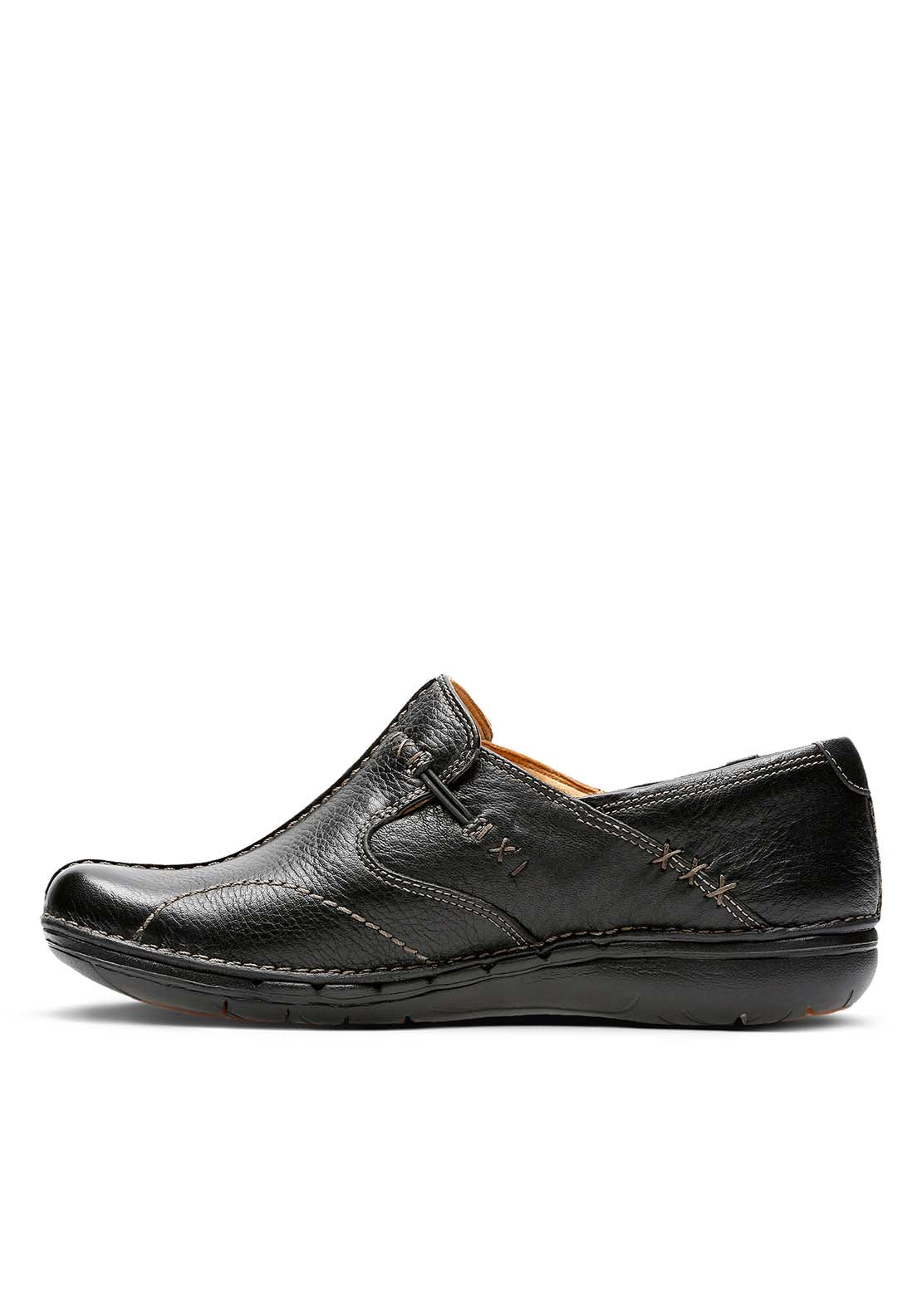 Clarks Un Loop Casual Shoe - Black 4 Shaws Department Stores