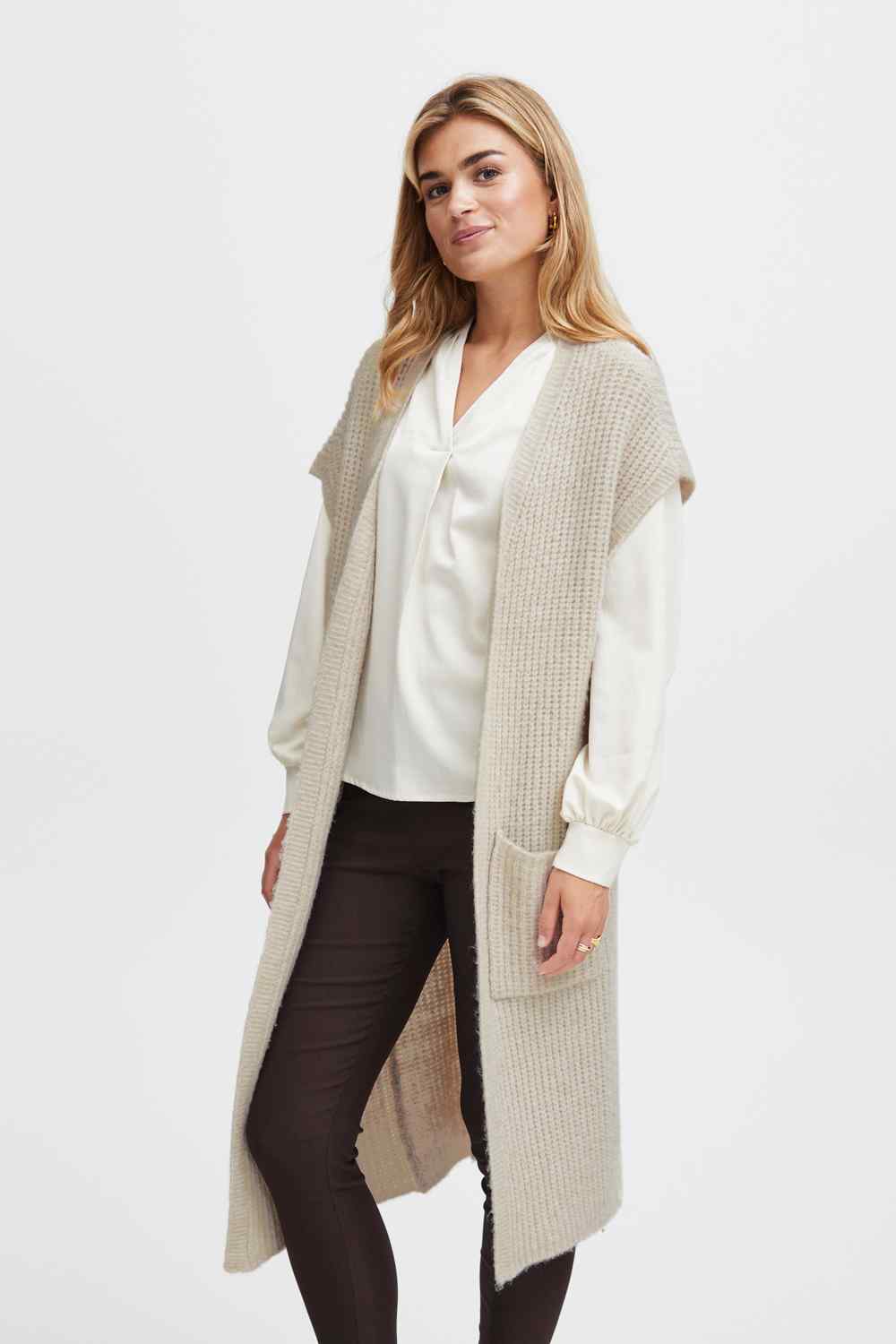 Beverly Cardigan – Shaws Department Stores