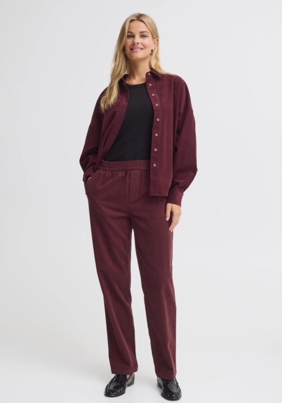 Baggy Tapered Trousers - Red