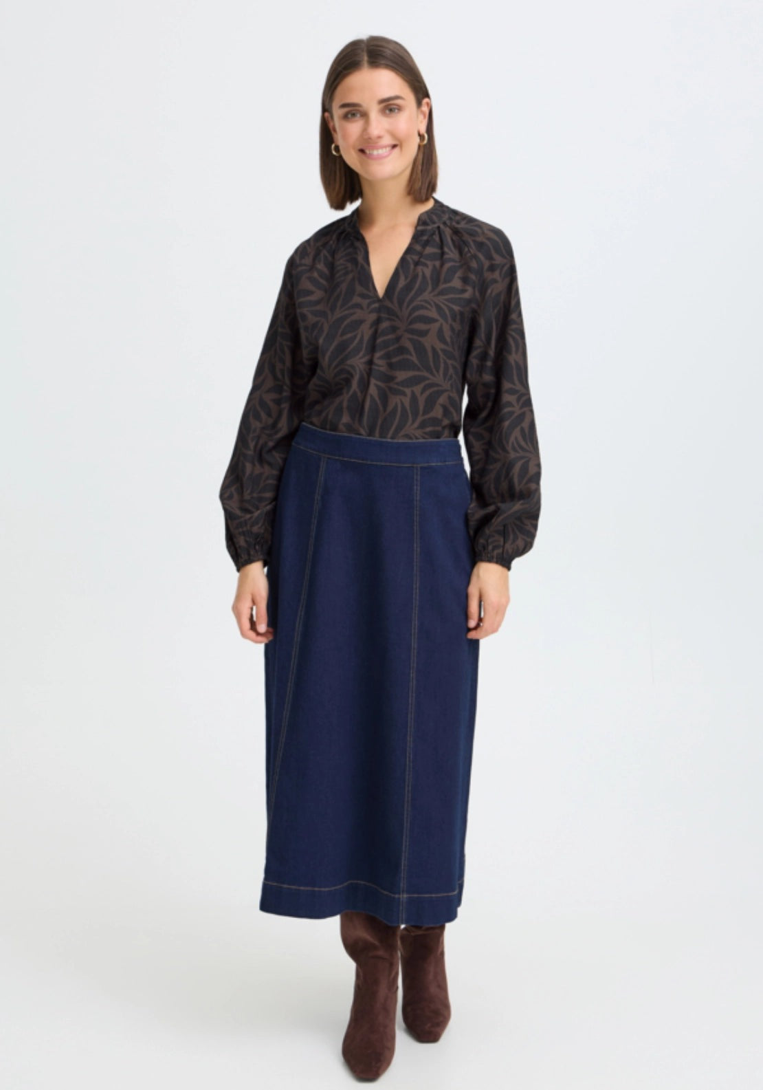 Botanical Blouse - Hot Fudge Driftwood