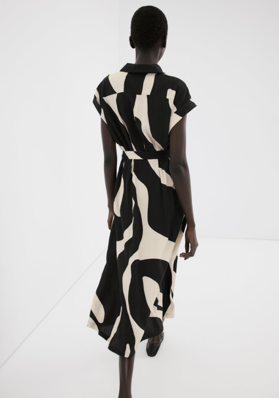 Long Printed Shirt Dress - Black