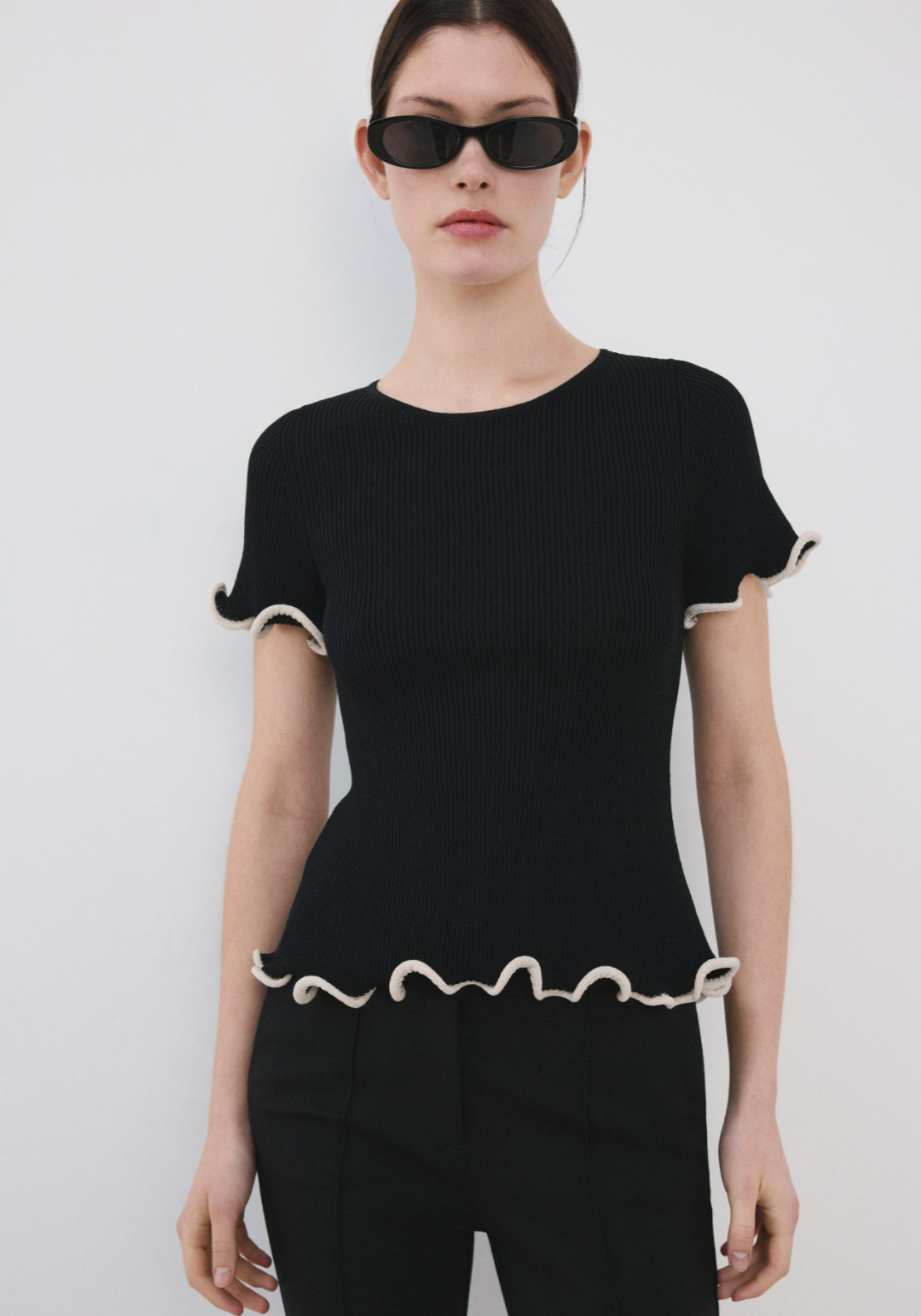 Peplum Jumper With Contrasting Trims - Black