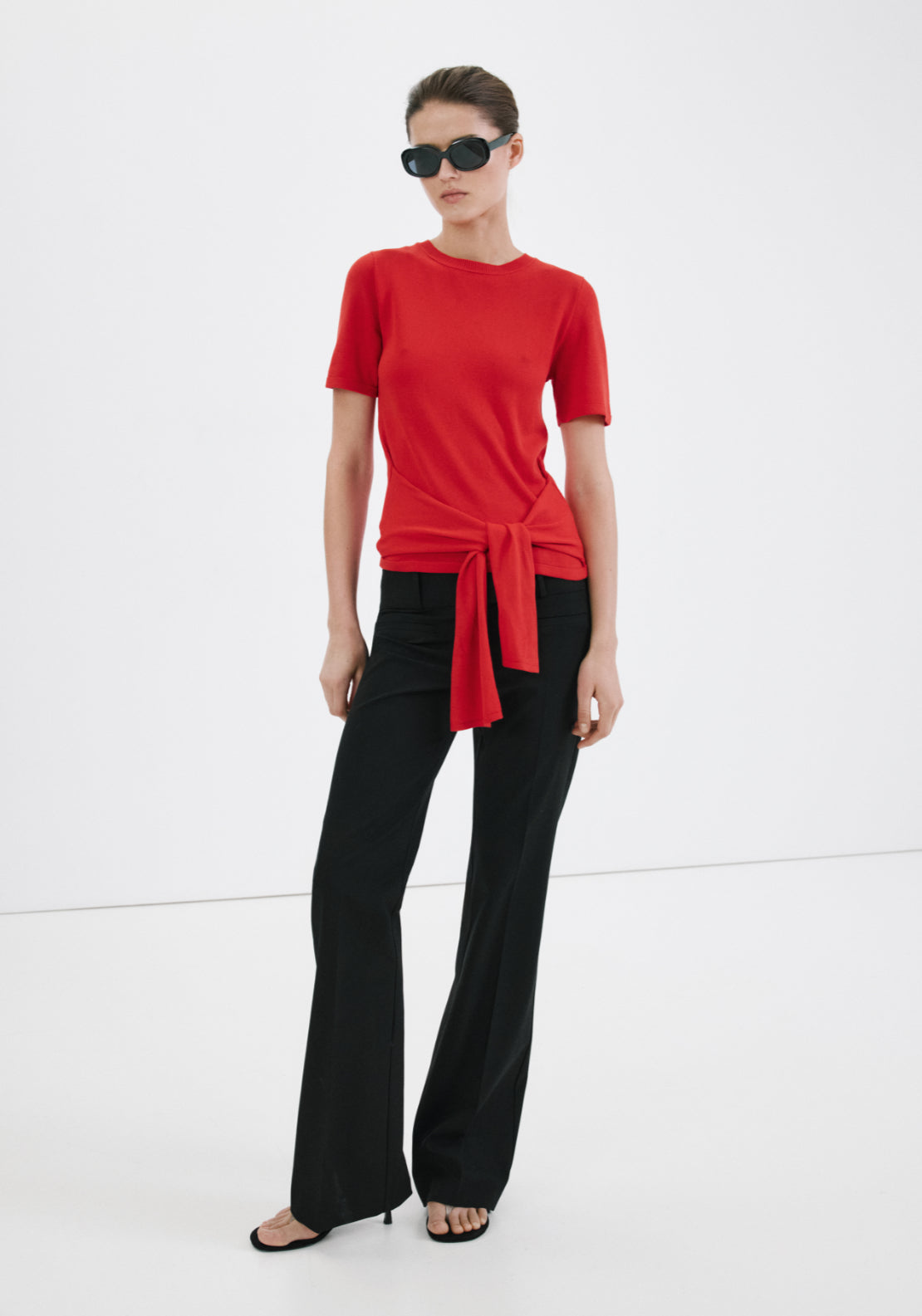 Jumper With Tie Detail - Red