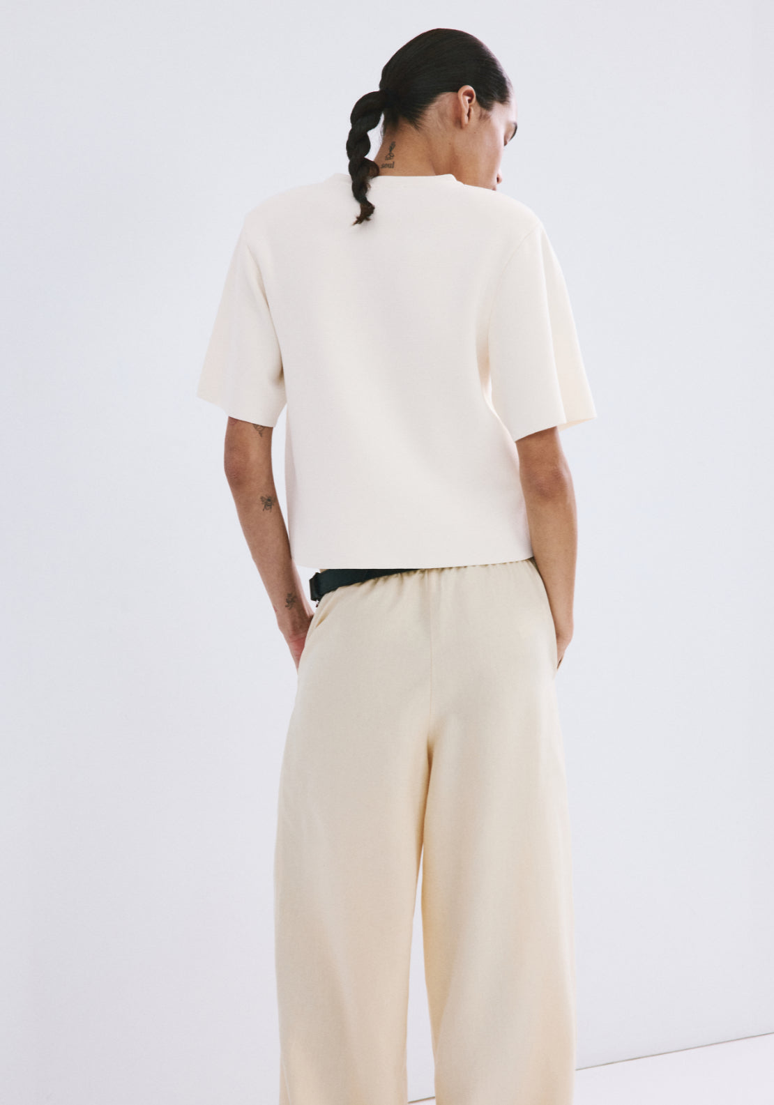 Short Sleeved Knitted Sweater - Cream