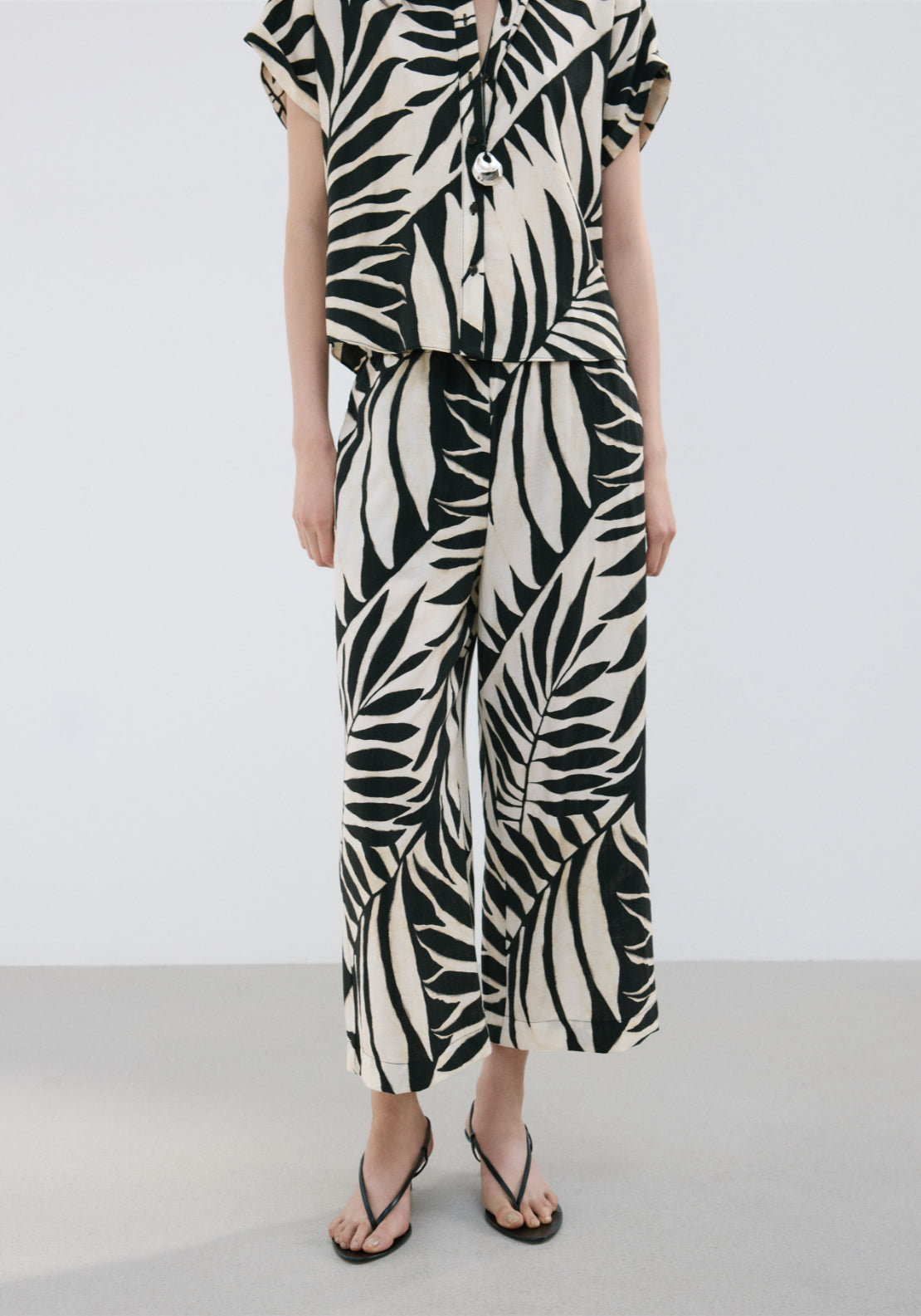Tropical Print Trousers - Black And White