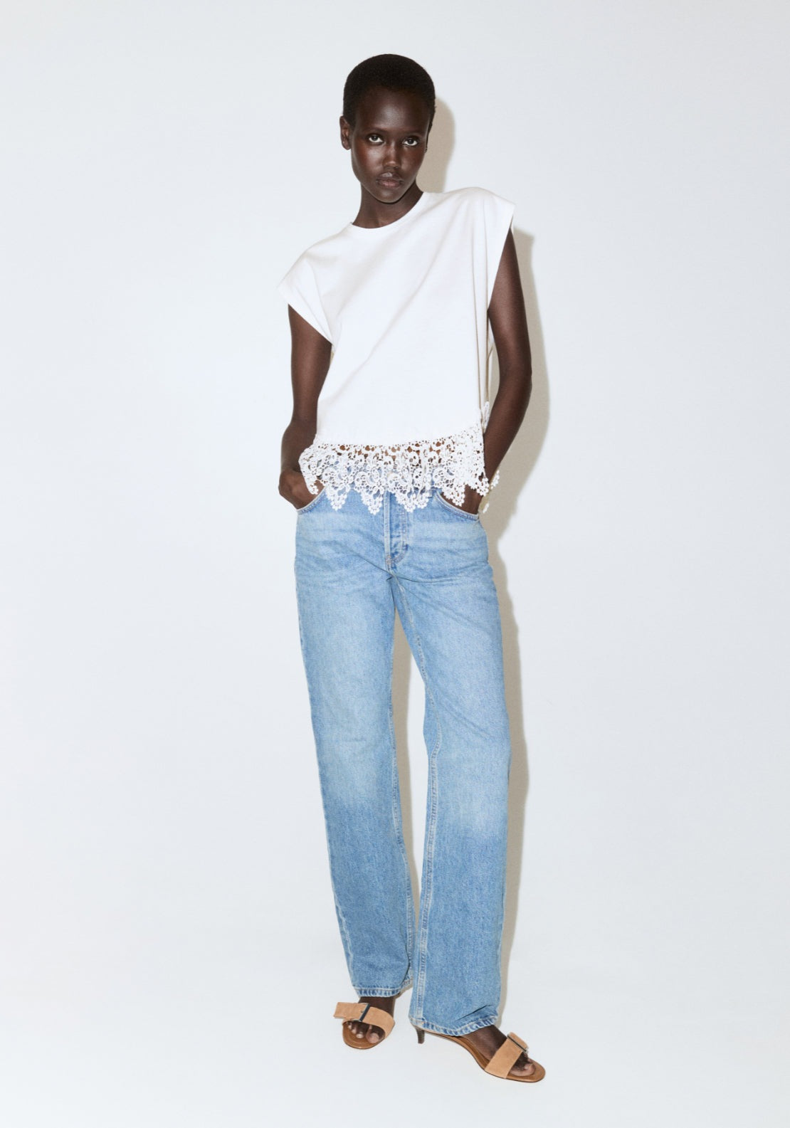 Cotton T-Shirt With Broderie Anglaise Embroidery - White