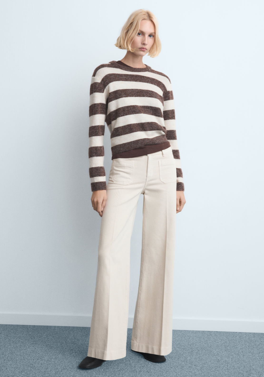 Wide Leg Jeans With Pockets - Cream