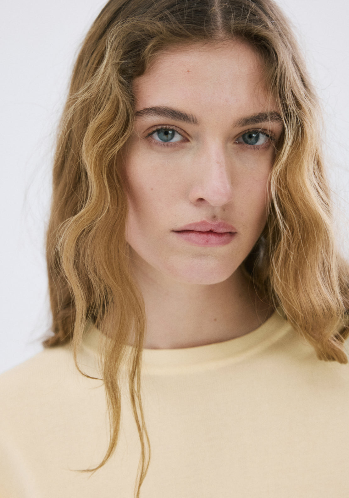 Short Sleeved Knitted Cotton Sweater - Yellow