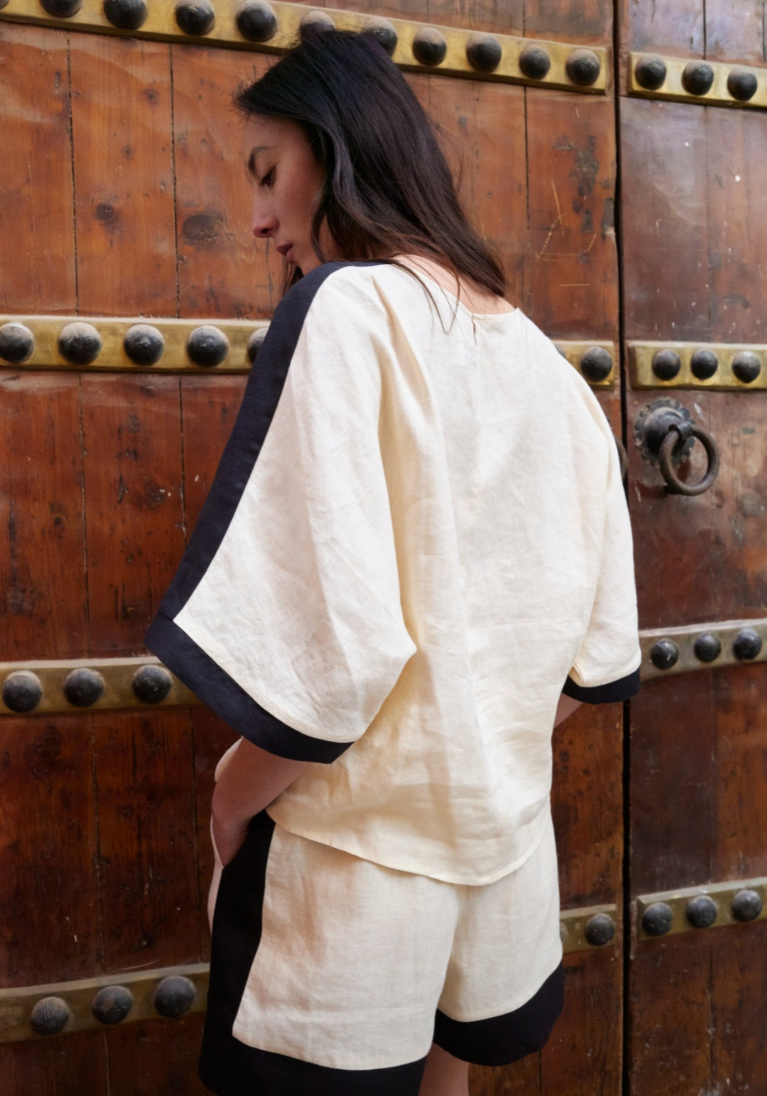 Contrast Stripe Linen Shorts - Cream