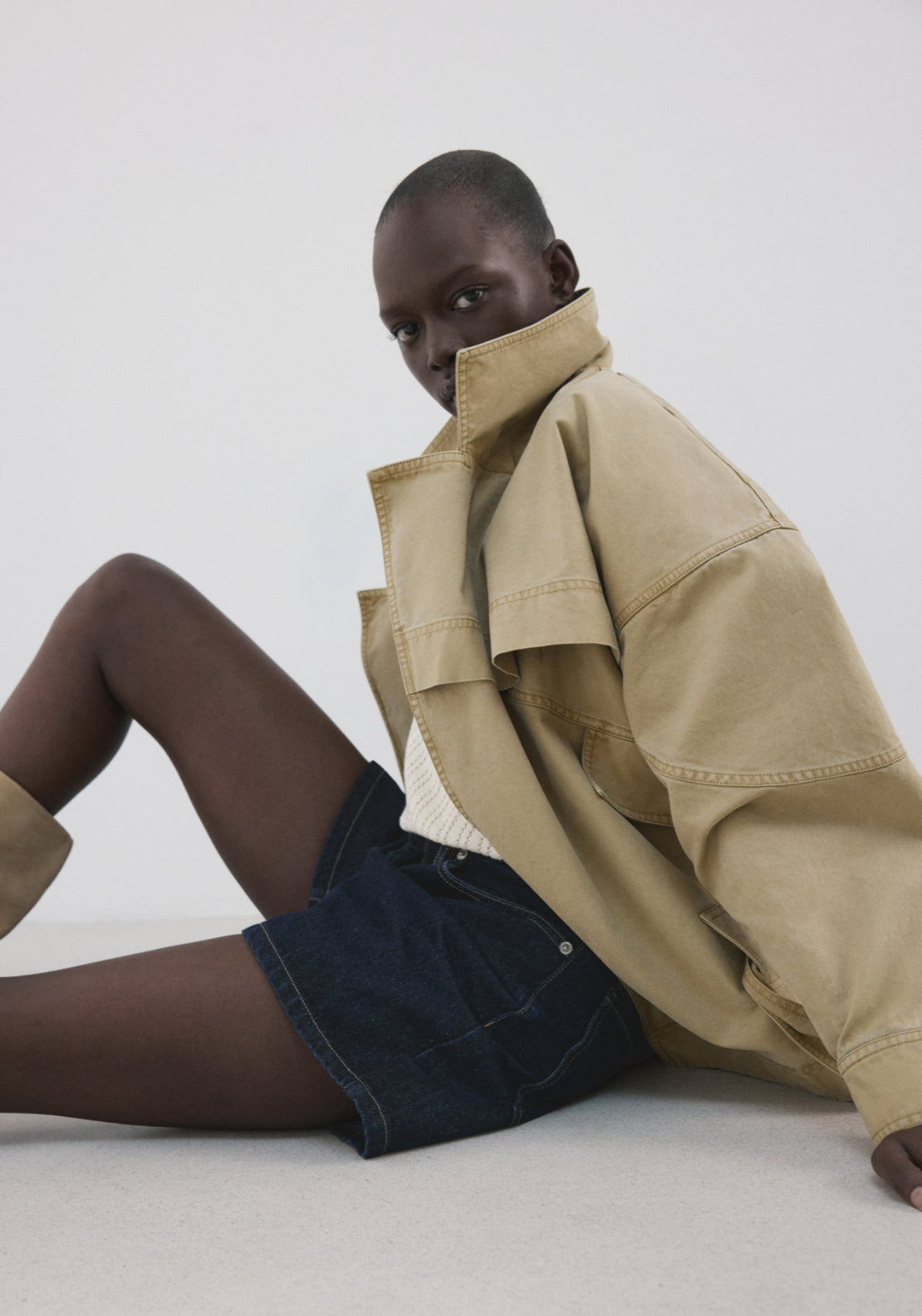 Straight Mid Rise Denim Shorts - Denim Blue
