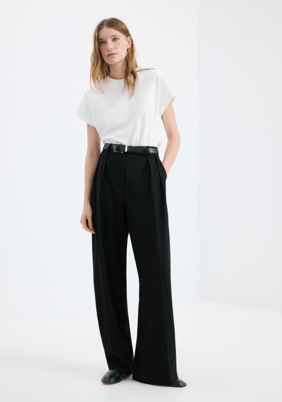 Short Sleeved Cotton T-Shirt - White