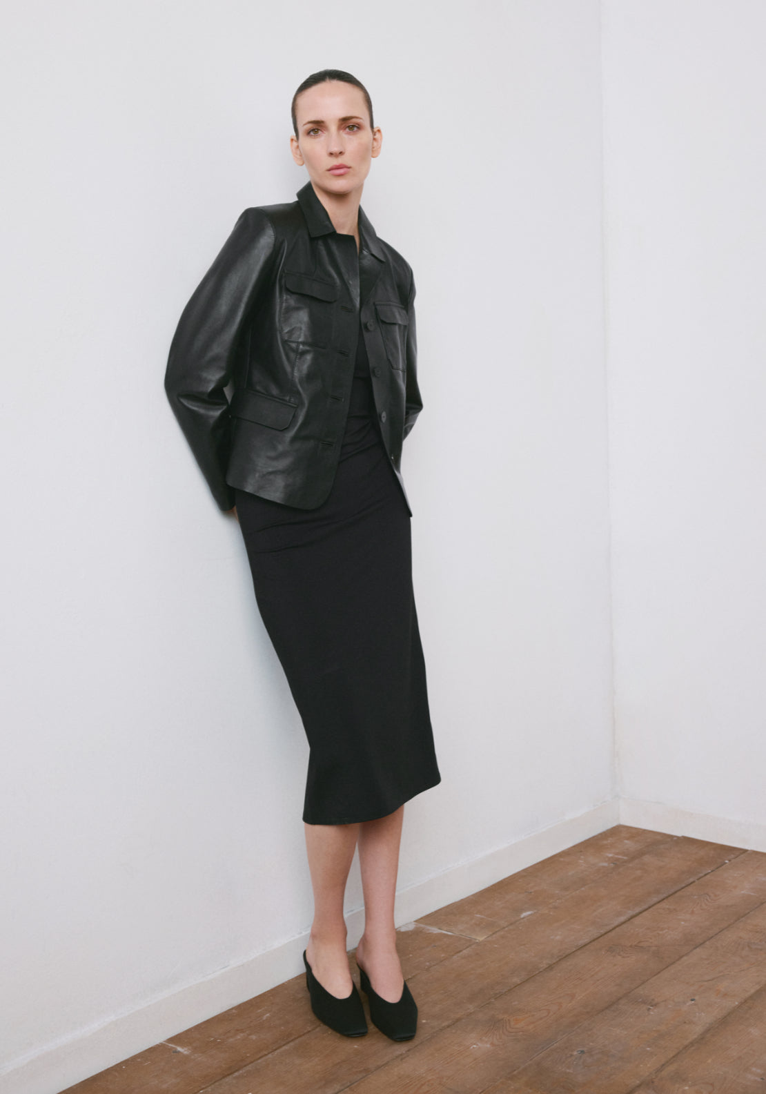Fitted V-Neck Dress - Black