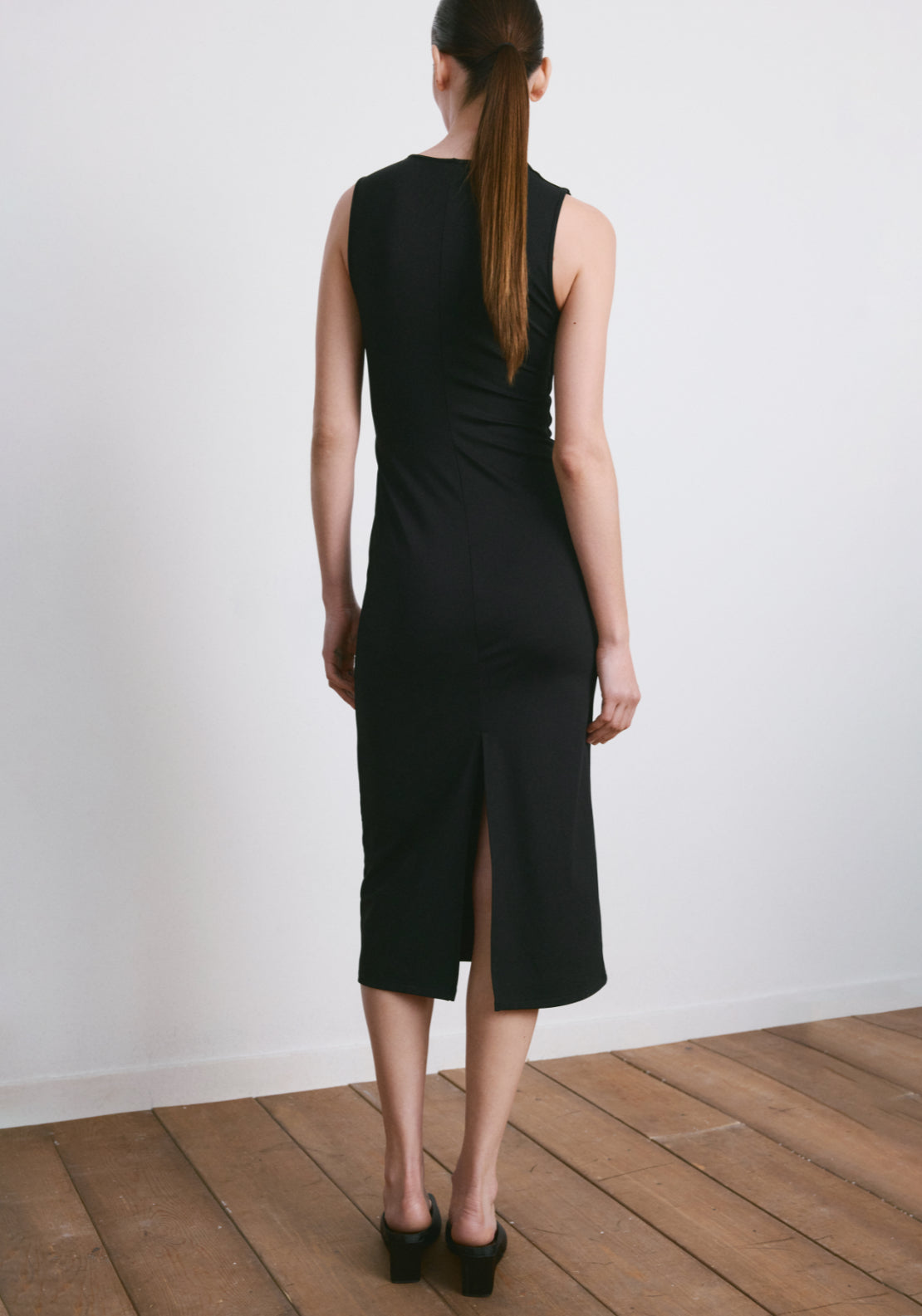 Fitted V-Neck Dress - Black