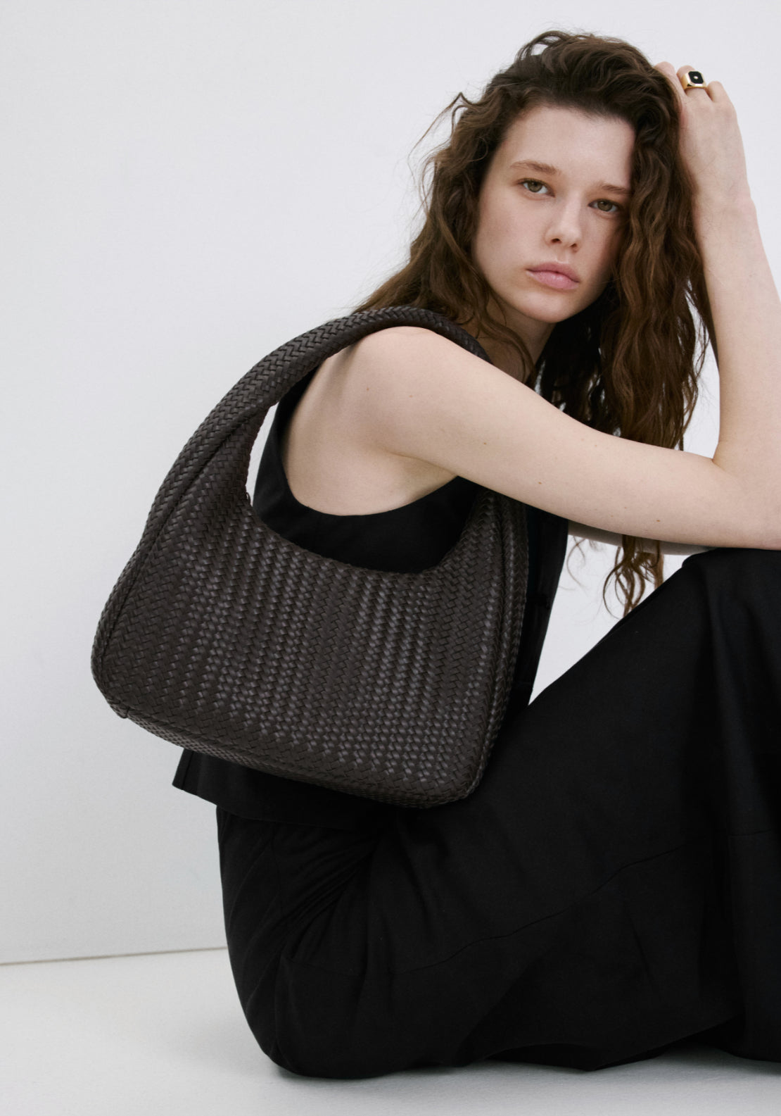 Woven Braided Shoulder Bag - Brown