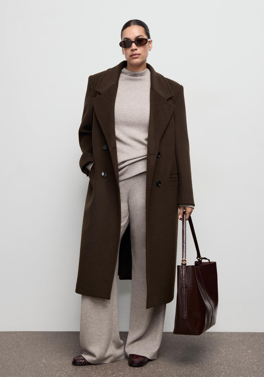 Straight Fit Trousers With Elastic Waist - Brown