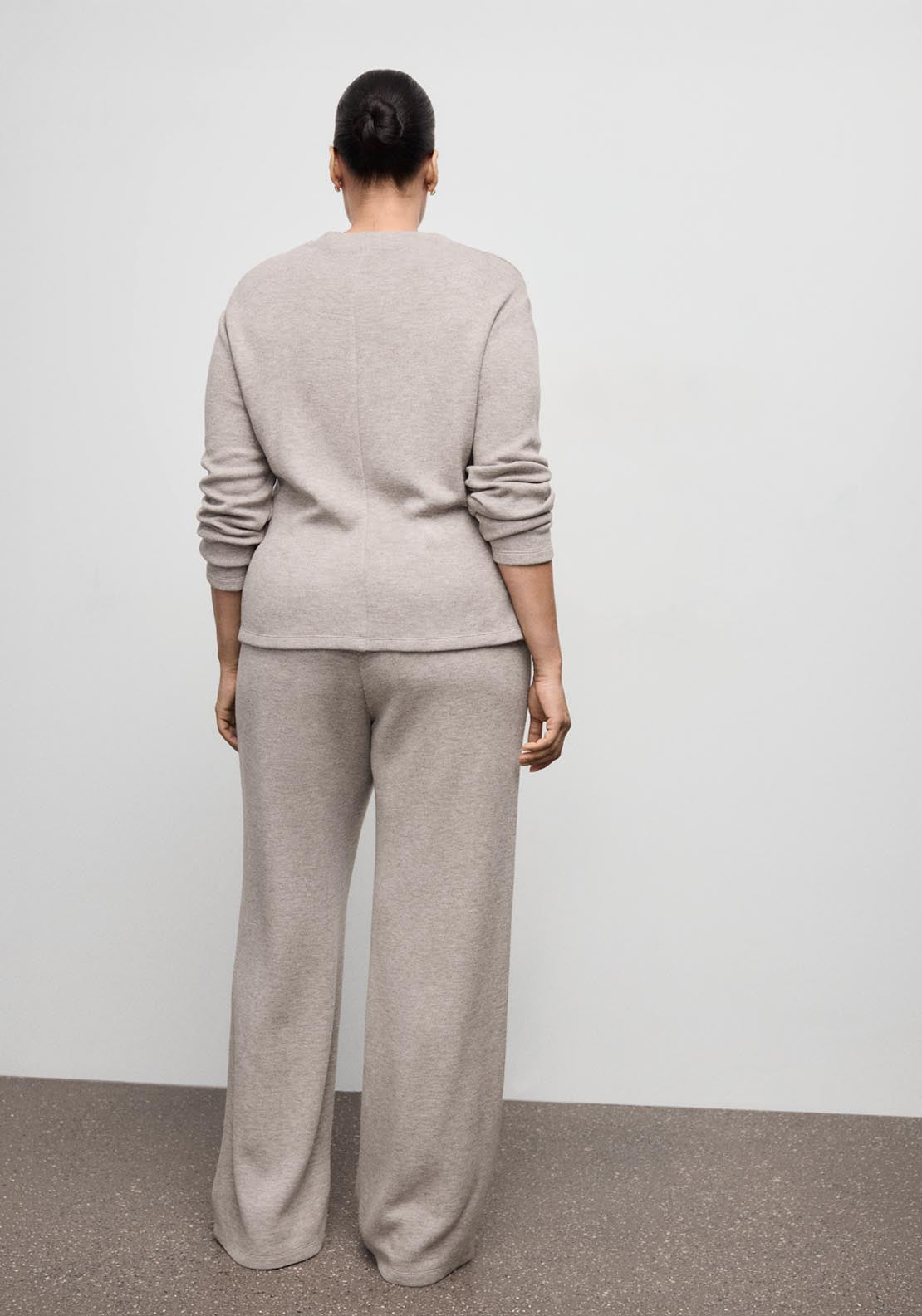 Straight Fit Trousers With Elastic Waist - Brown