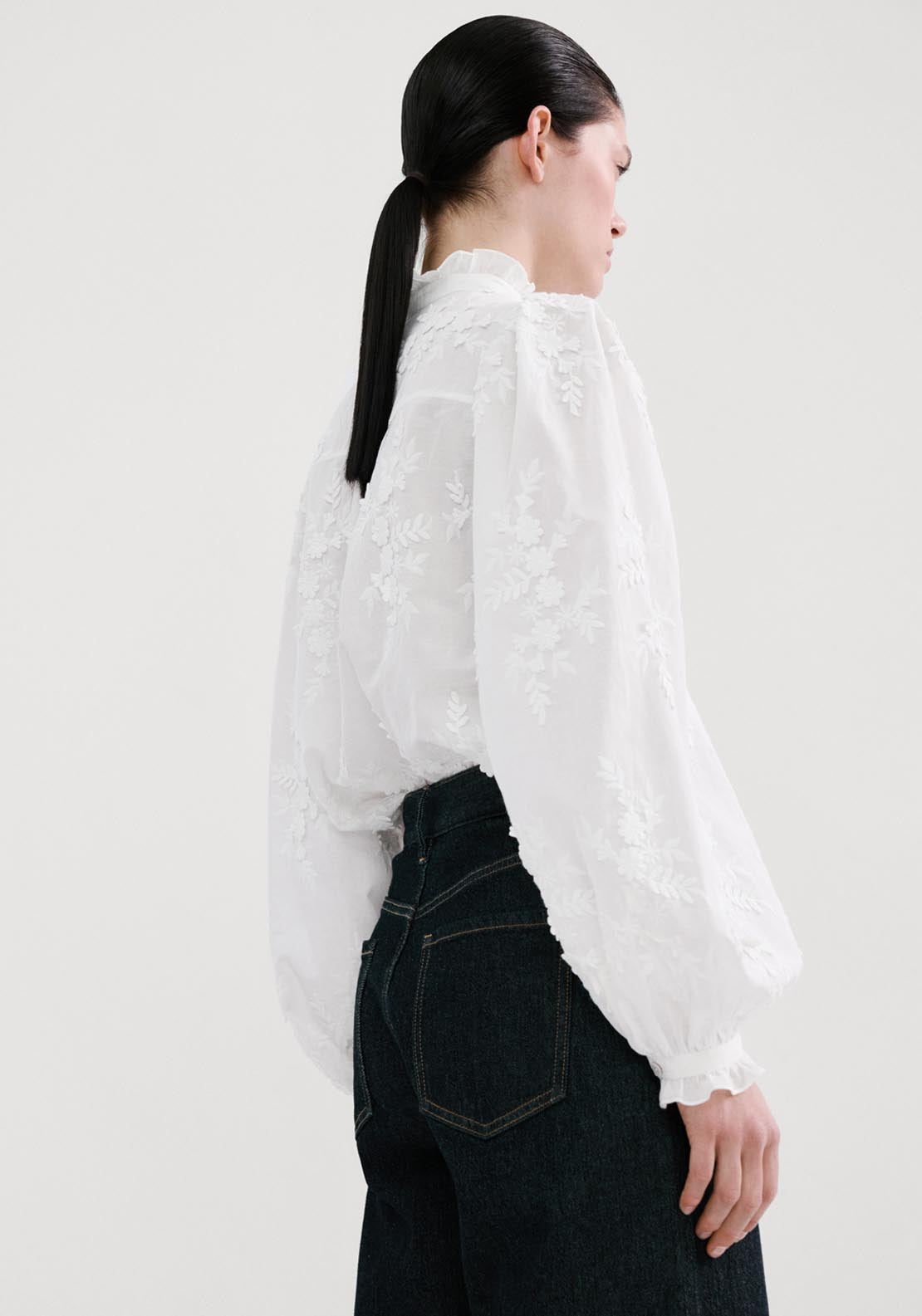 Floral Embroidery Blouse - White