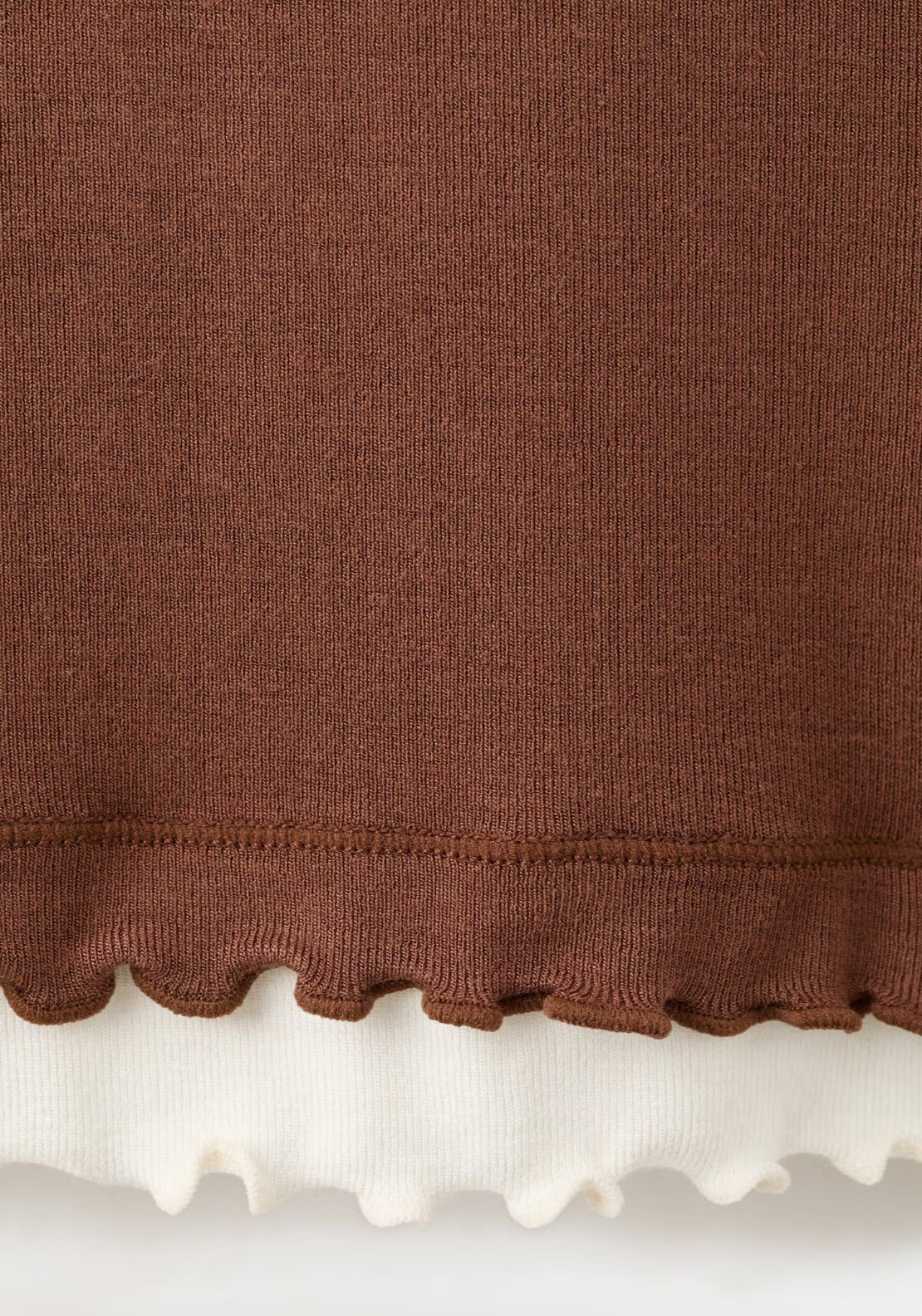 Contrasting T-Shirt - Brown