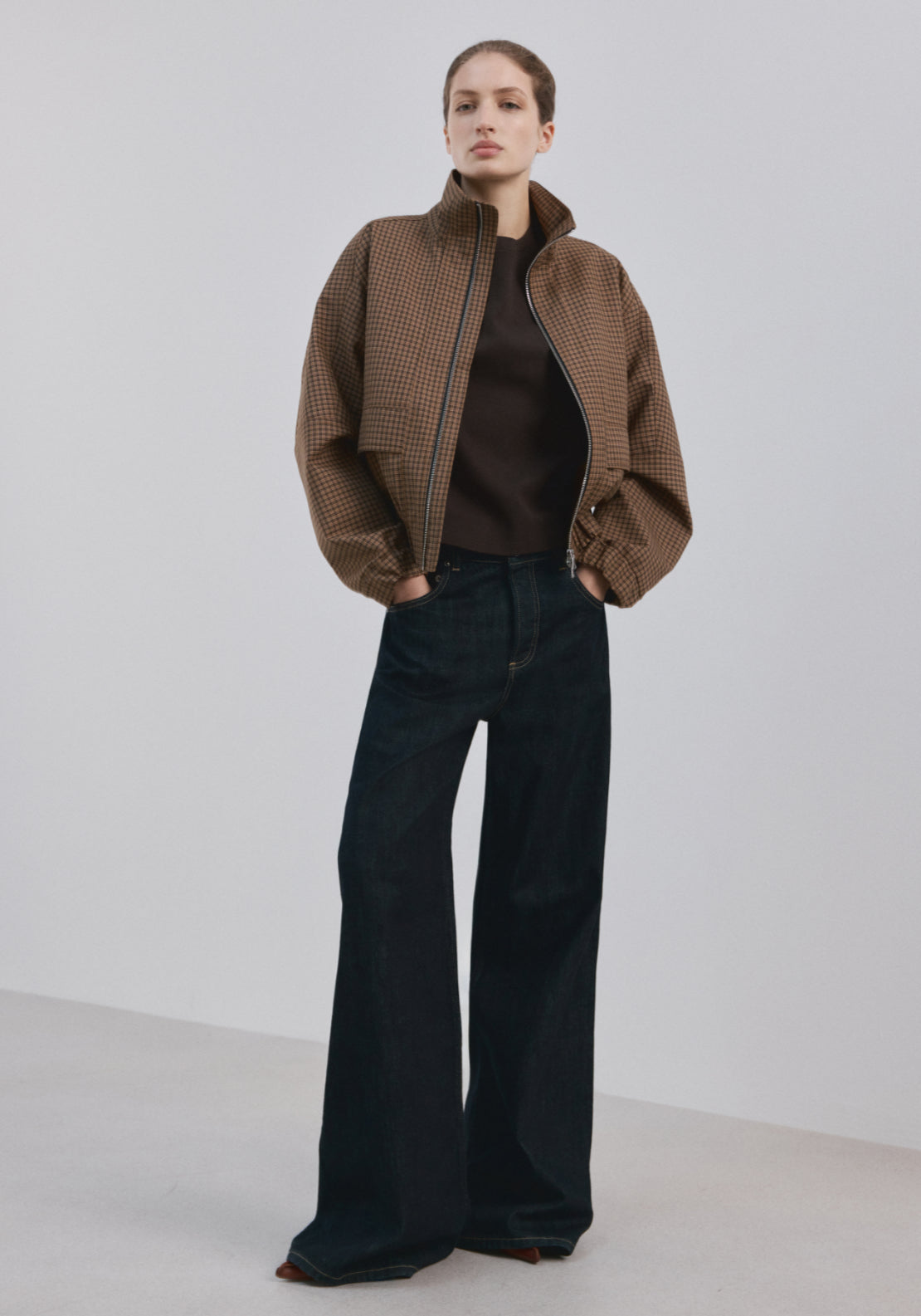 Short Sleeved Cotton T-Shirt - Brown