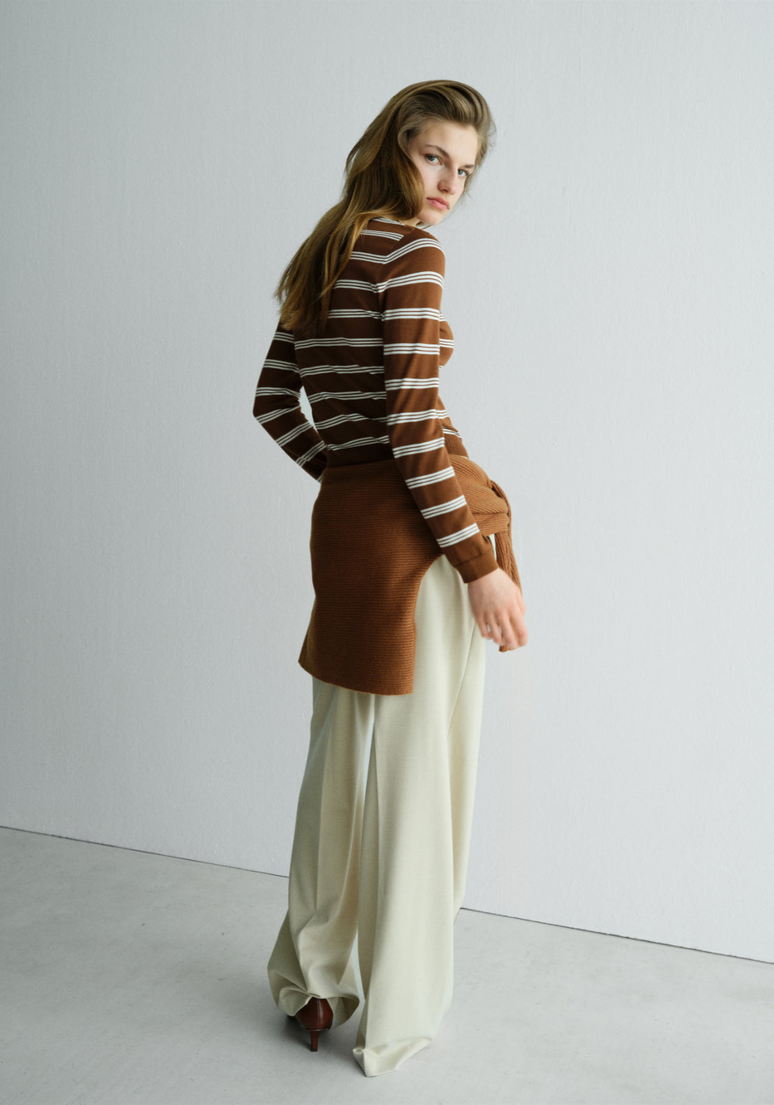 Cardigan With Shirt Collar - Brown