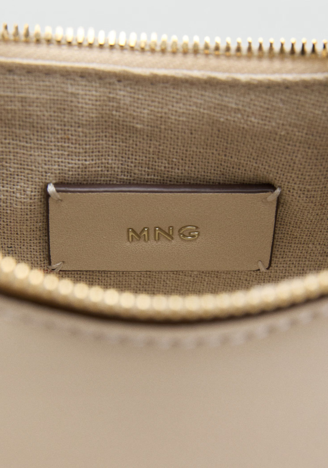 Oval Shoulder Bag - Cream