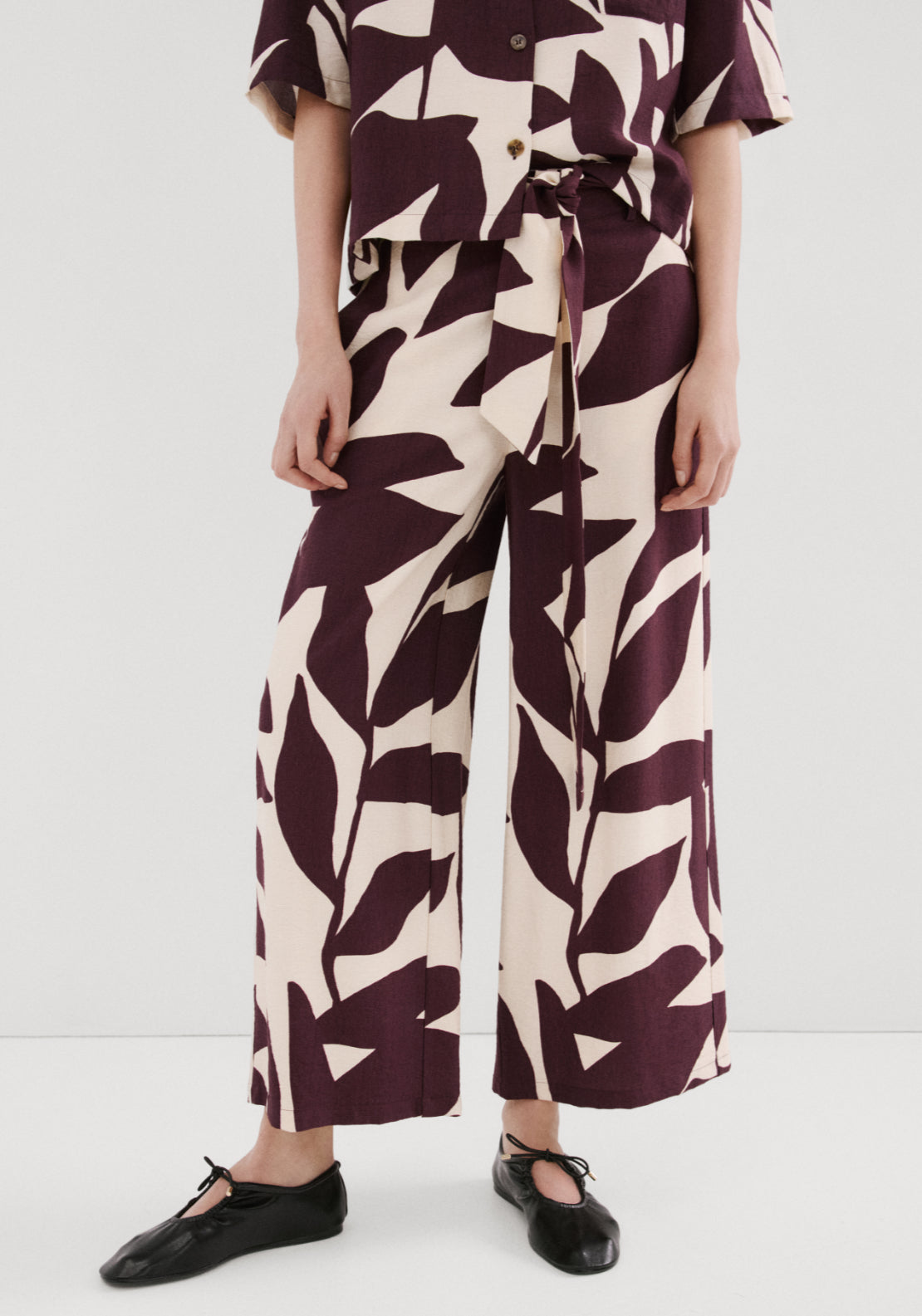 Printed Straight Trousers - Cream