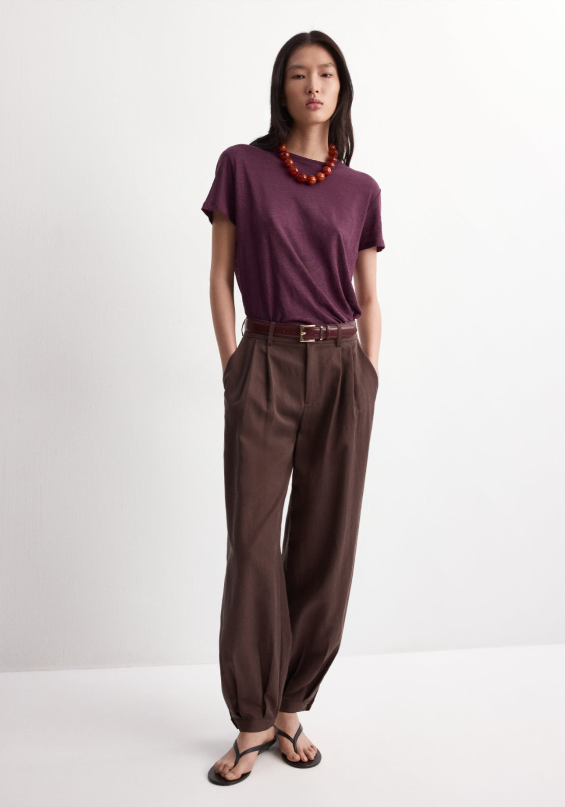 Short Sleeved Linen T-Shirt - Burgundy