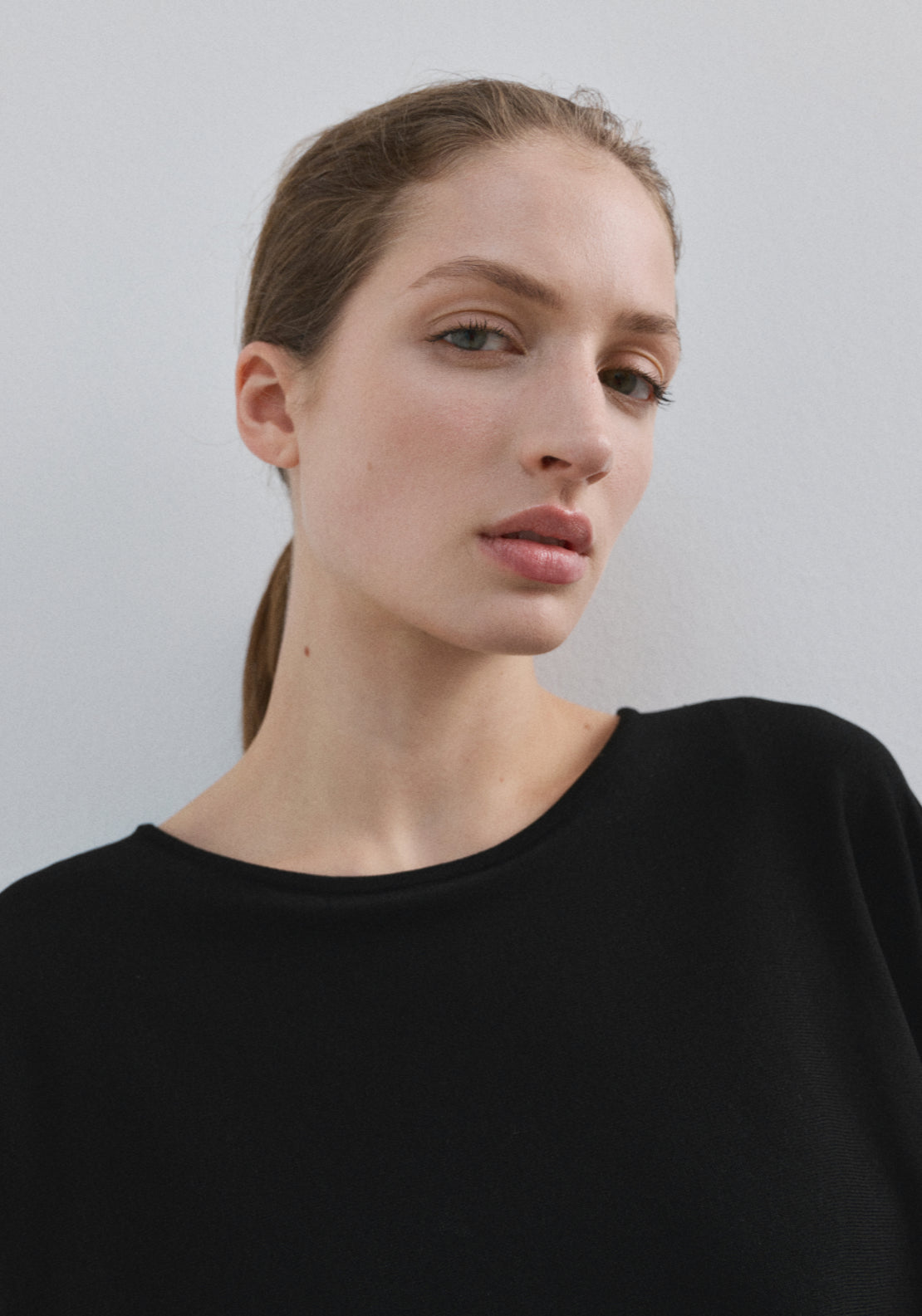 Round Neck Knitted Cape - Black