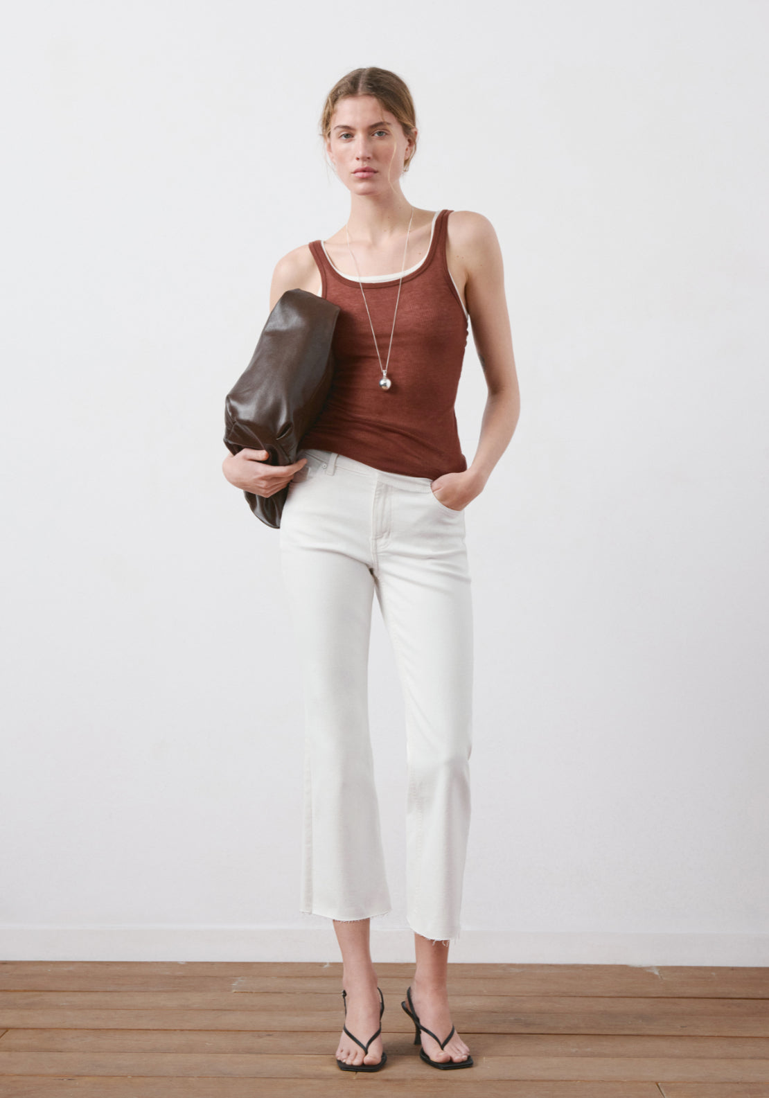 Sienna Flared Cropped Jeans - White