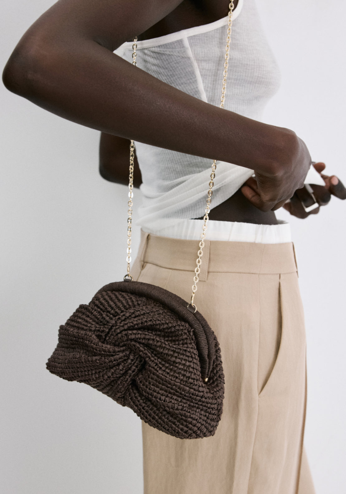 Twist Detail Natural Fibre Handbag - Brown