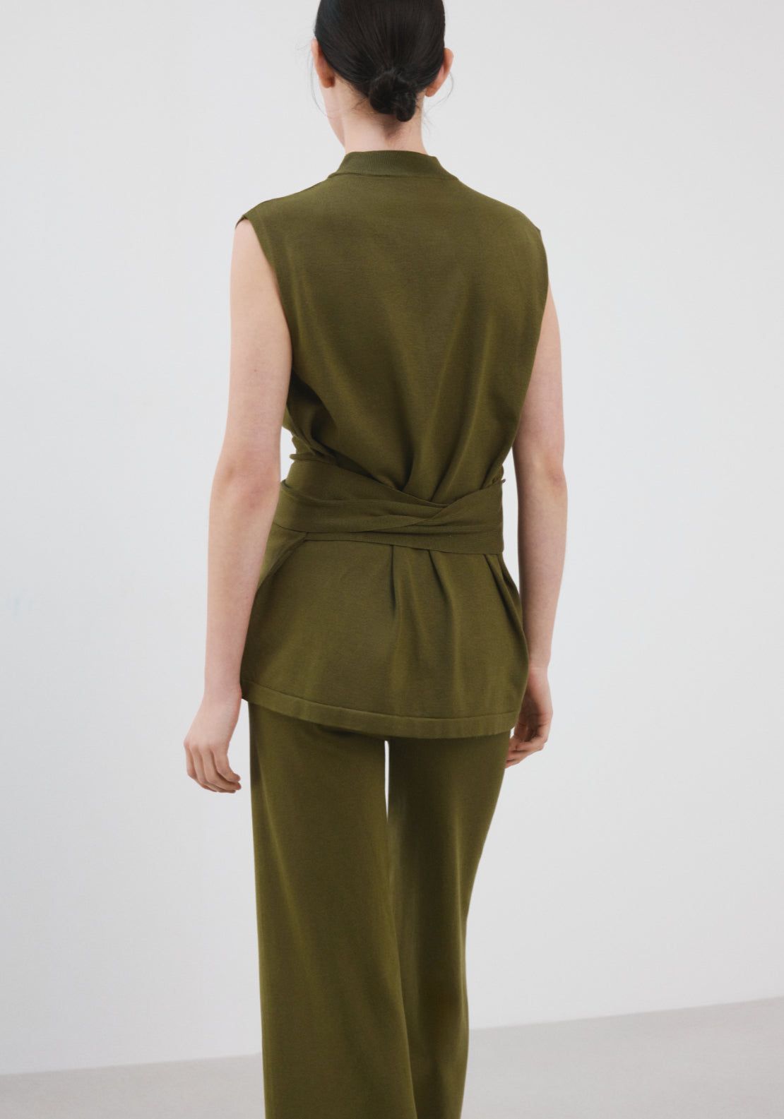 Knitted Belt Vest - Green